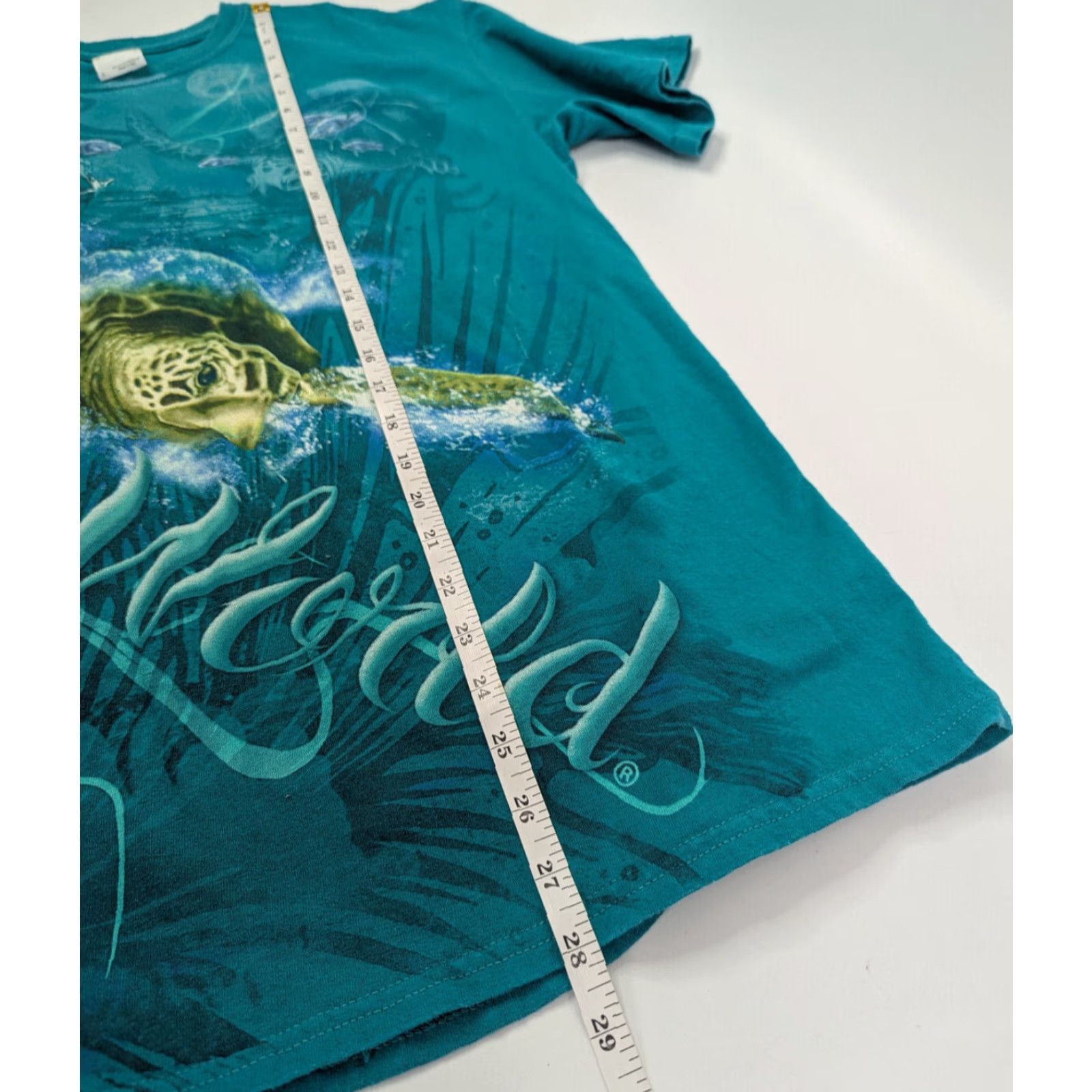 Gildan VINTAGE Sea World Sea Turtles T-Shirt Gildan Mens Teal Large Crew Neck Short Sleeve Tropical Ocean Tee Size US L / EU 52-54 / 3 - 5 Thumbnail