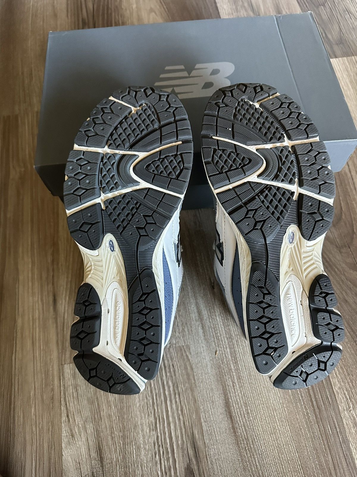 atmos New Balance 2002R Atmos Cybernetics Blue Size US 8 / EU 41 - 5 Thumbnail
