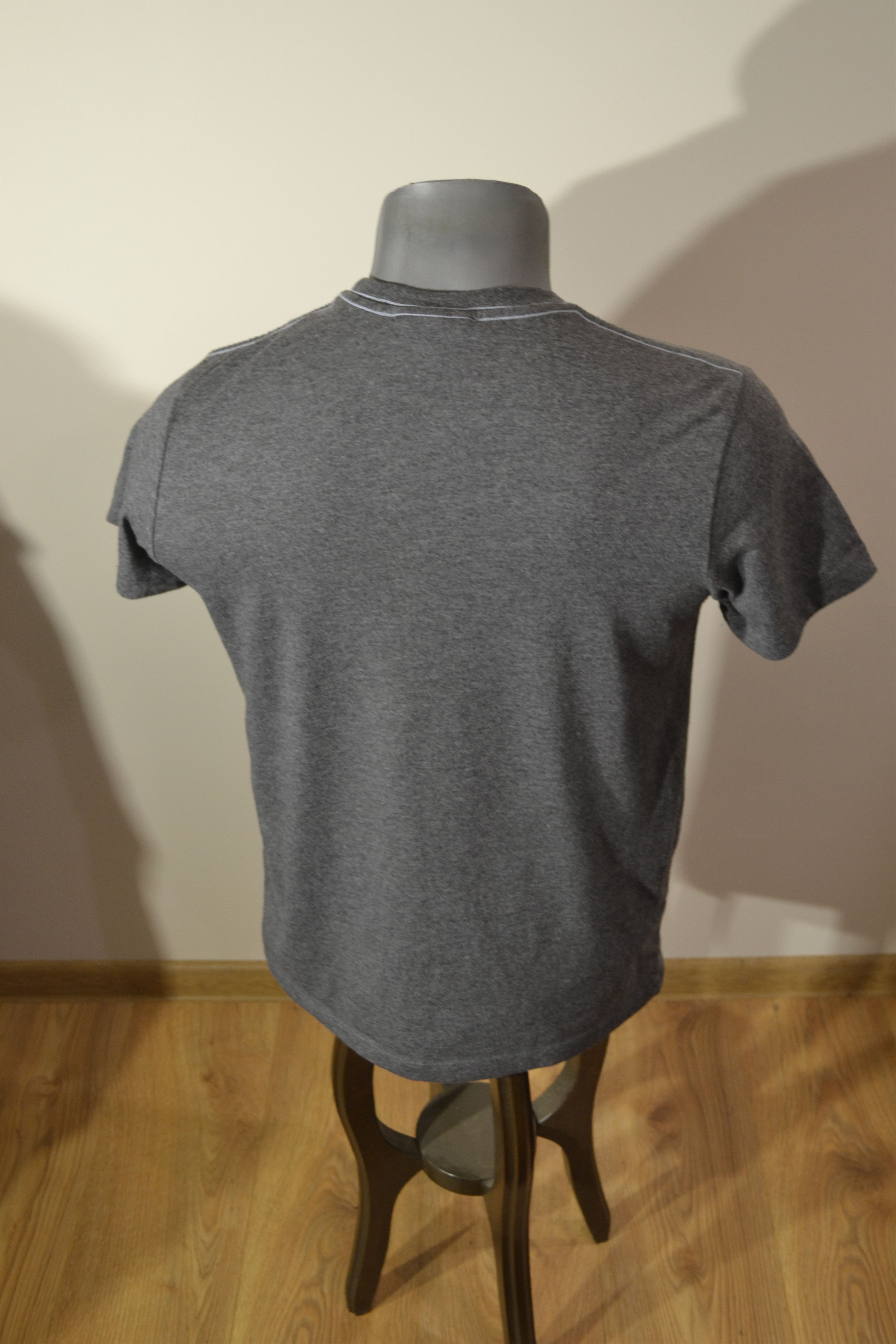 Lacoste Lacoste T-Shirt – Size S – Gray with Blue Crocodile Logo Size US S / EU 44-46 / 1 - 5 Thumbnail