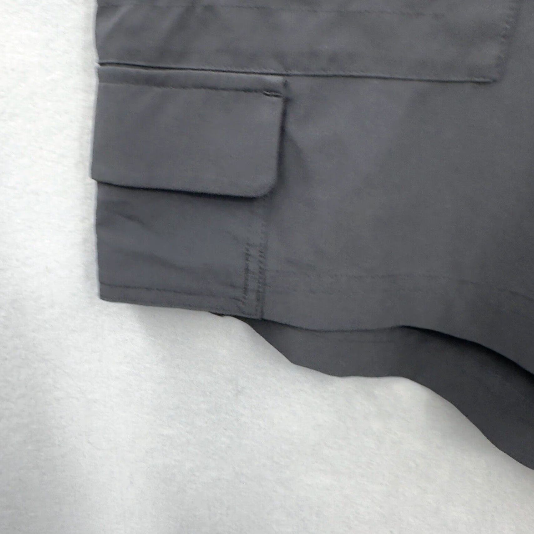 Athleta Athleta Shorts Women's 8 Black Pockets Zipper Elastic Waist Pull On Preppy Shirt Womens Athletic Outdoor Sports 8 Black Nylon blend Size 30" / US 8 / IT 44 - 4 Thumbnail