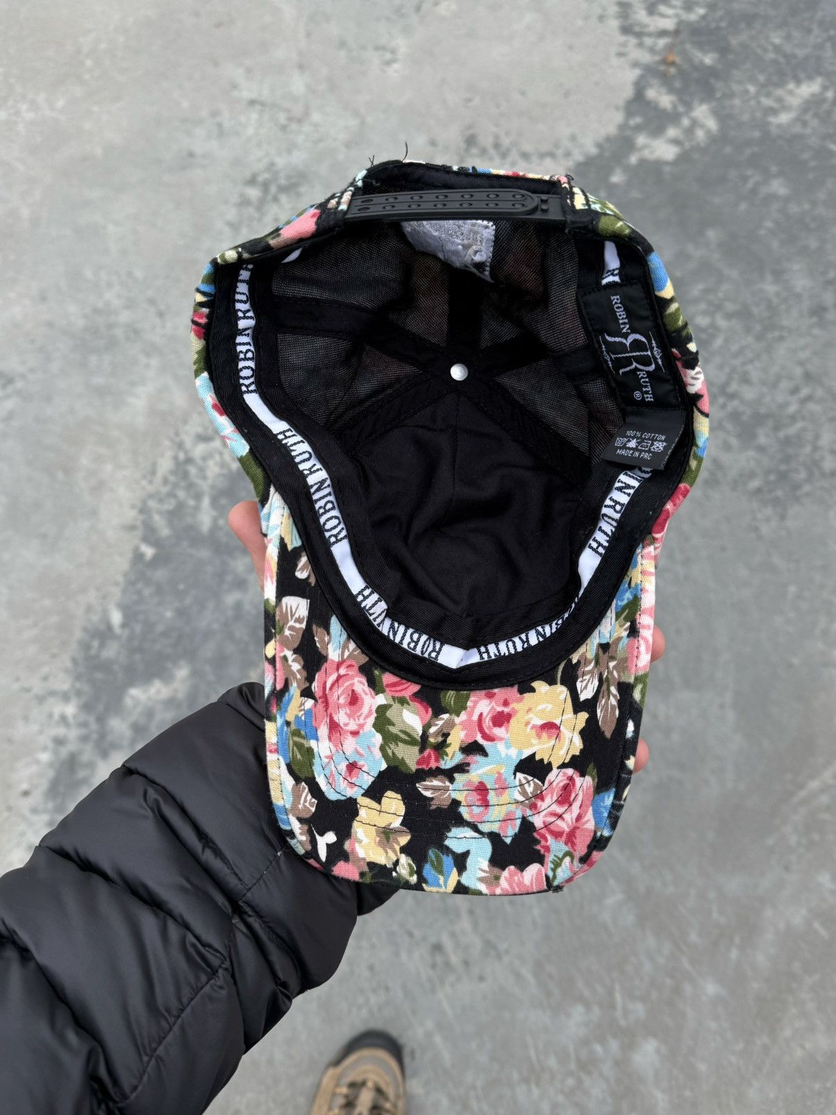 Robin Ruth Rare Full Print Flora Switzerland Y2K Robin Ruth Hat Cap Sk8 Size ONE SIZE - 3 Thumbnail
