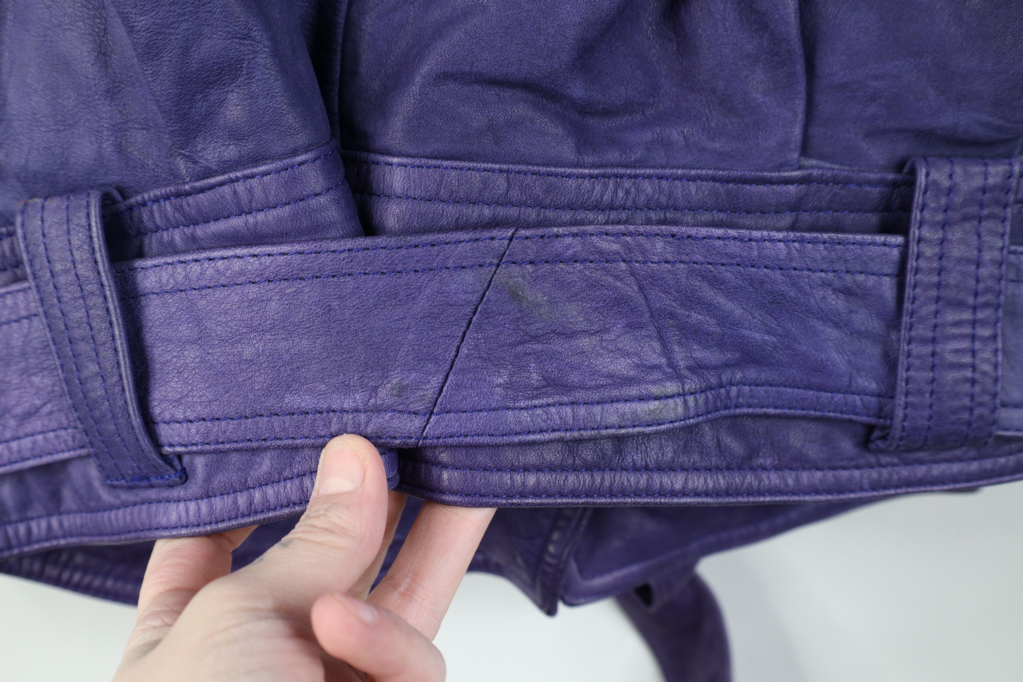 Vintage Vintage 90s Streetwear Belted Leather Bomber Jacket Purple Size M / US 6-8 / IT 42-44 - 11 Thumbnail