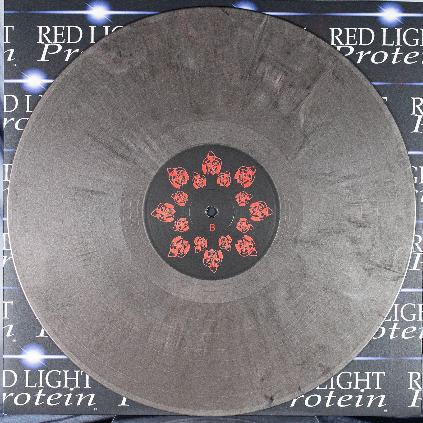 Drain Gang × Sad Boys BLADEE VINYL RED LIGHT SIGNED AUTOGRAPHED Ecco2k Size ONE SIZE - 21 Thumbnail
