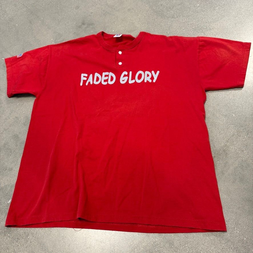 Russell Athletic Vintage Russell XXL Red Henley Jersey Tee Faded Distressed Size US XXL / EU 58 / 5 - 1 Thumbnail