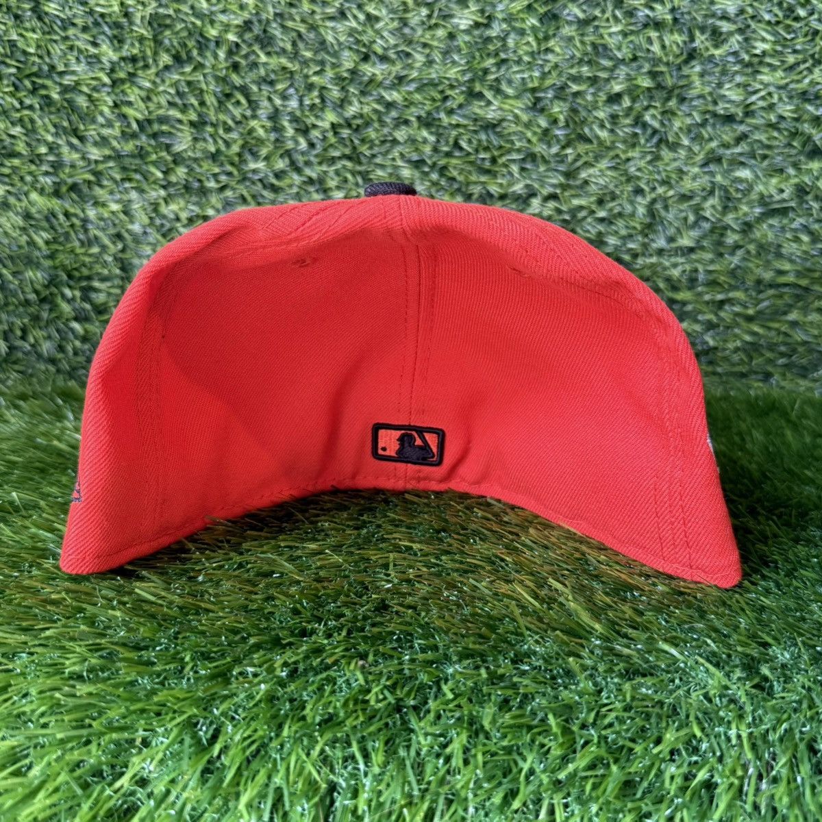New Era SF Giants 2010 World Series Fitted Hat Size ONE SIZE - 4 Thumbnail