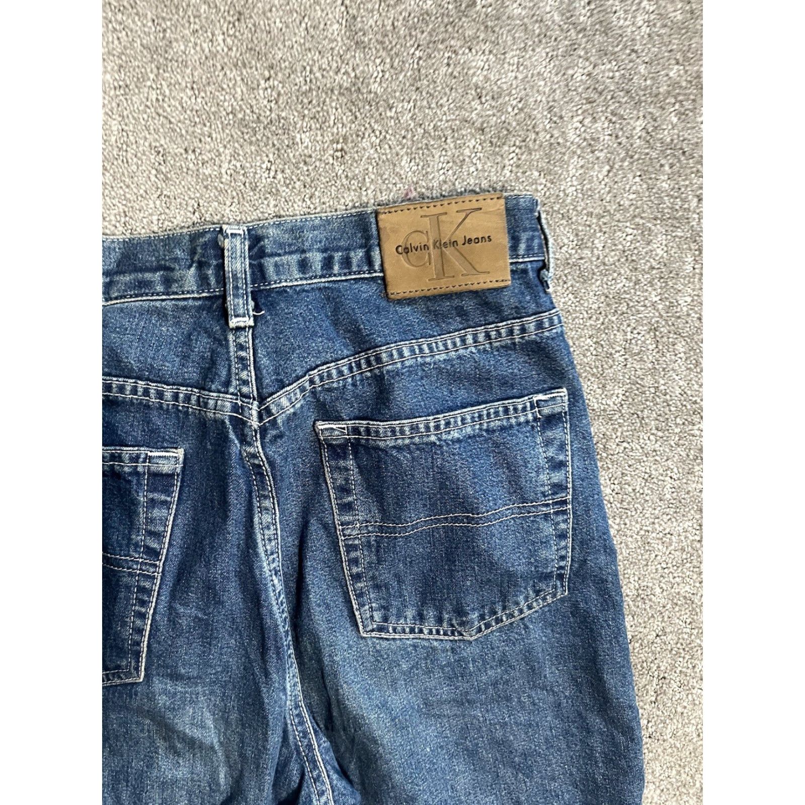 Calvin Klein Calvin Klein Jeans Women’s Straight Leg Denim Blue Light Blue Stone Wash Size 7 5-Pocket Design Inseam 28 in Regular Vintage: No N/A Size 28" / US 6 / IT 42 - 3 Thumbnail