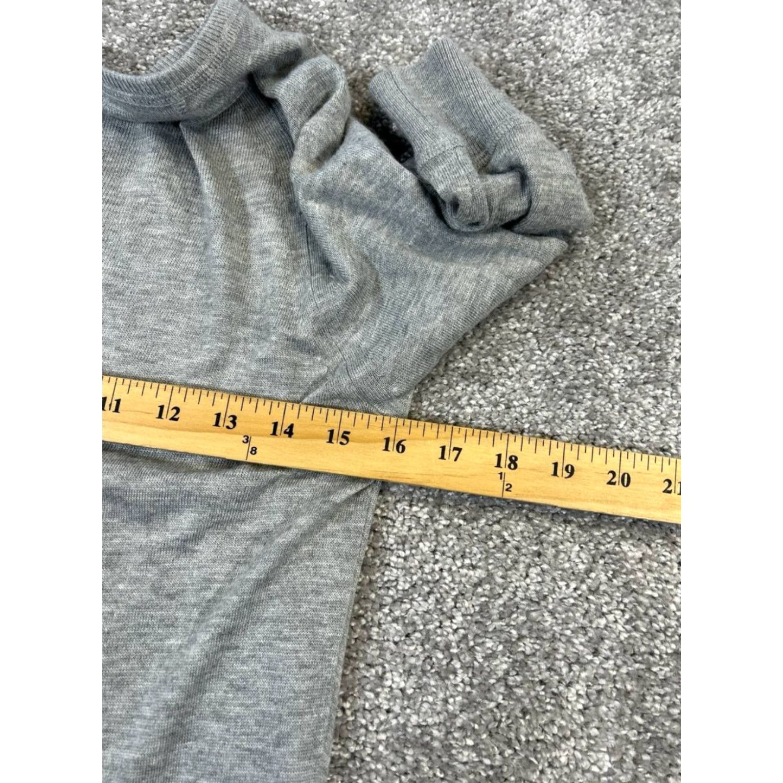 Vince Vince Shirt Womens Small Gray Henley Tunic Size S / US 4 / IT 40 - 6 Thumbnail