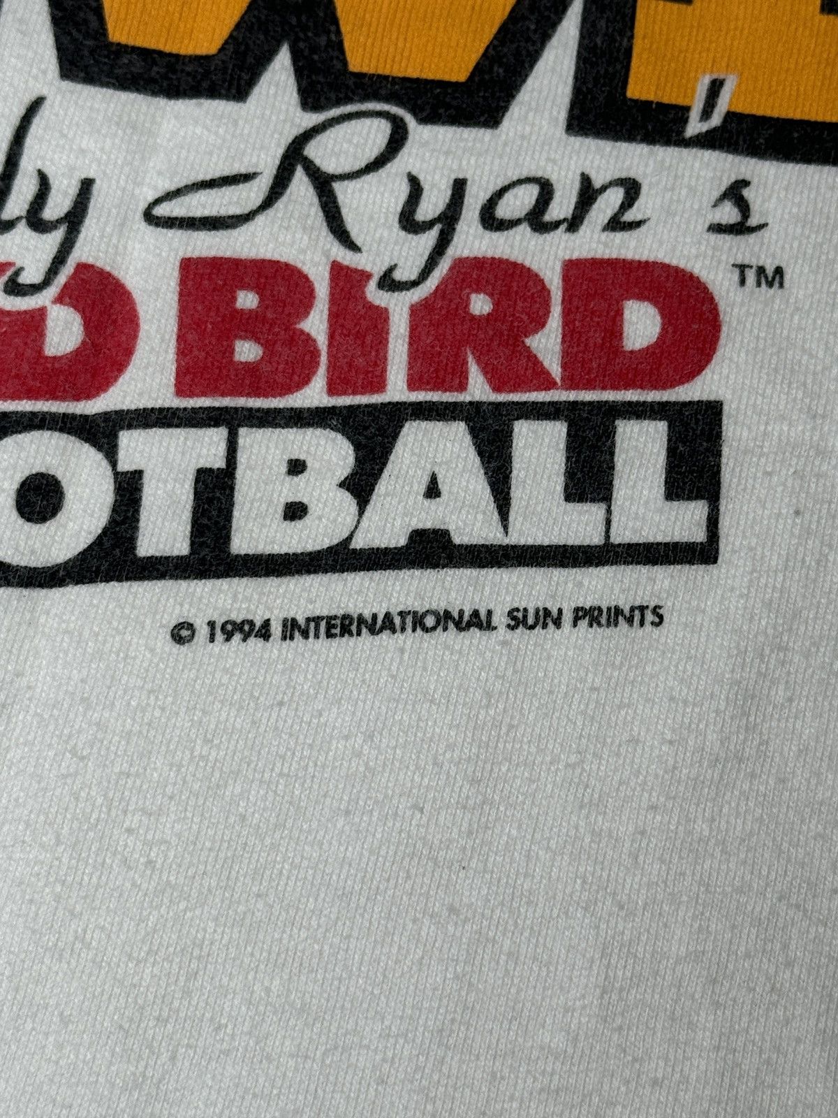 Hanes × Vintage Vintage 90s Buddy Ryan’s Red Bird Football Brawl T Shirt Size US M / EU 48-50 / 2 - 5 Thumbnail