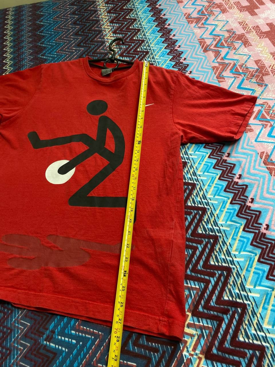 Nike Streetwear red T-Shirt Nike logo print Crazy Y2K Vintage Size US M / EU 48-50 / 2 - 13 Thumbnail
