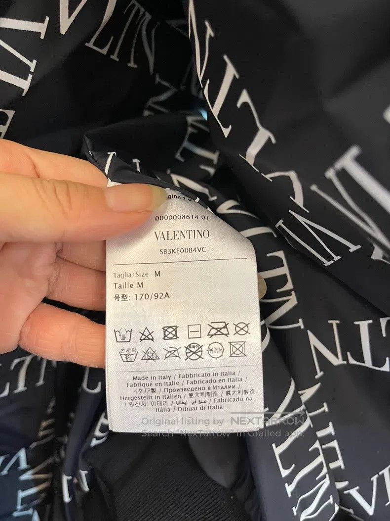 Valentino Valentino Men's knitted casual sports cotton clothes horse Size US M / EU 48-50 / 2 - 6 Thumbnail