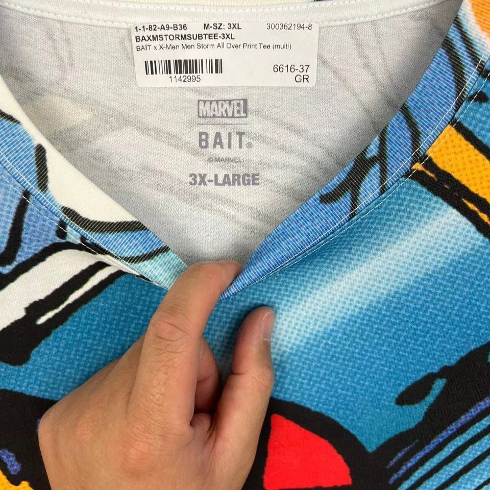 Marvel Comics Marvel X-Men Storm Oversized All Over Print Retro Bait 3XL Size US XXL / EU 58 / 5 - 4 Thumbnail
