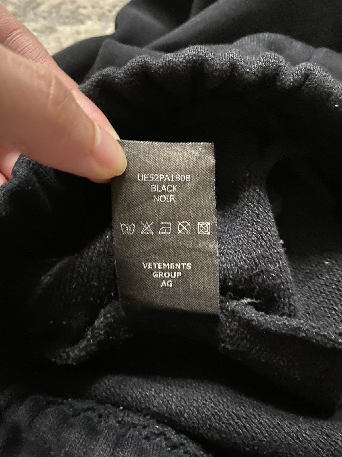 Vetements Vetements SS22 Logo Anarchy Sweatpants Size US 30 / EU 46 - 10 Thumbnail