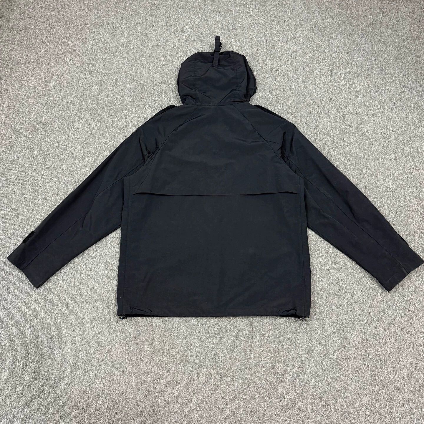 Burberry Burberry Black Logo Print Jacket 52 95% New Size US L / EU 52-54 / 3 - 2 Thumbnail