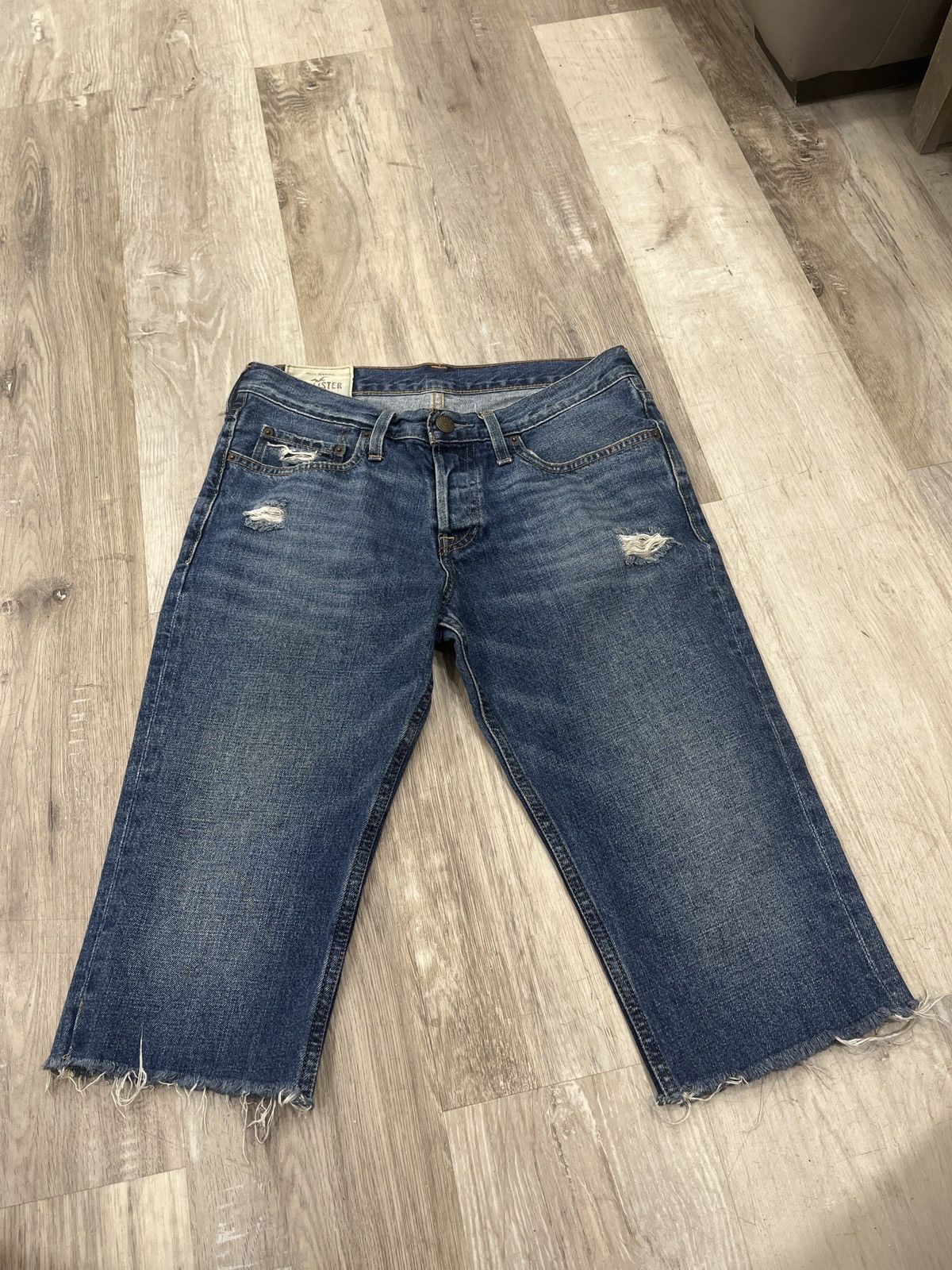 Vintage BLUE DISTRESSED JEAN SHORTS Size US 32 / EU 48 - 2 Thumbnail