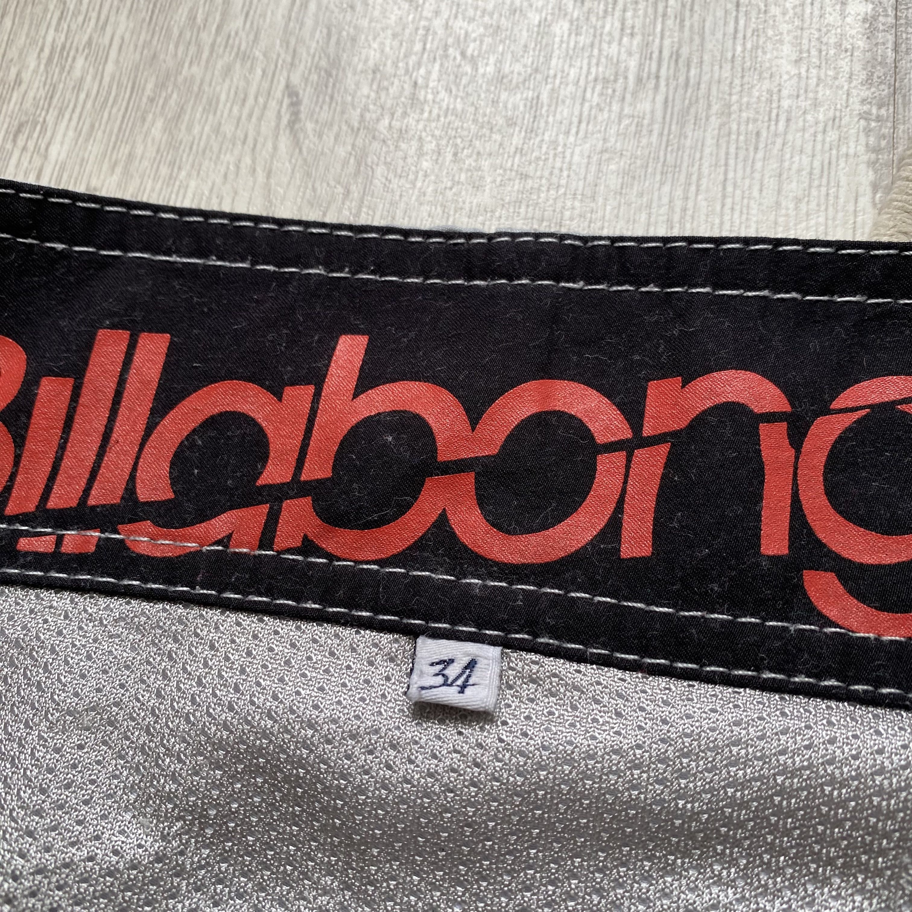 Billabong Vintage Billabong Board shorts Flame Eagle print Y2K Size US 34 / EU 50 - 6 Thumbnail