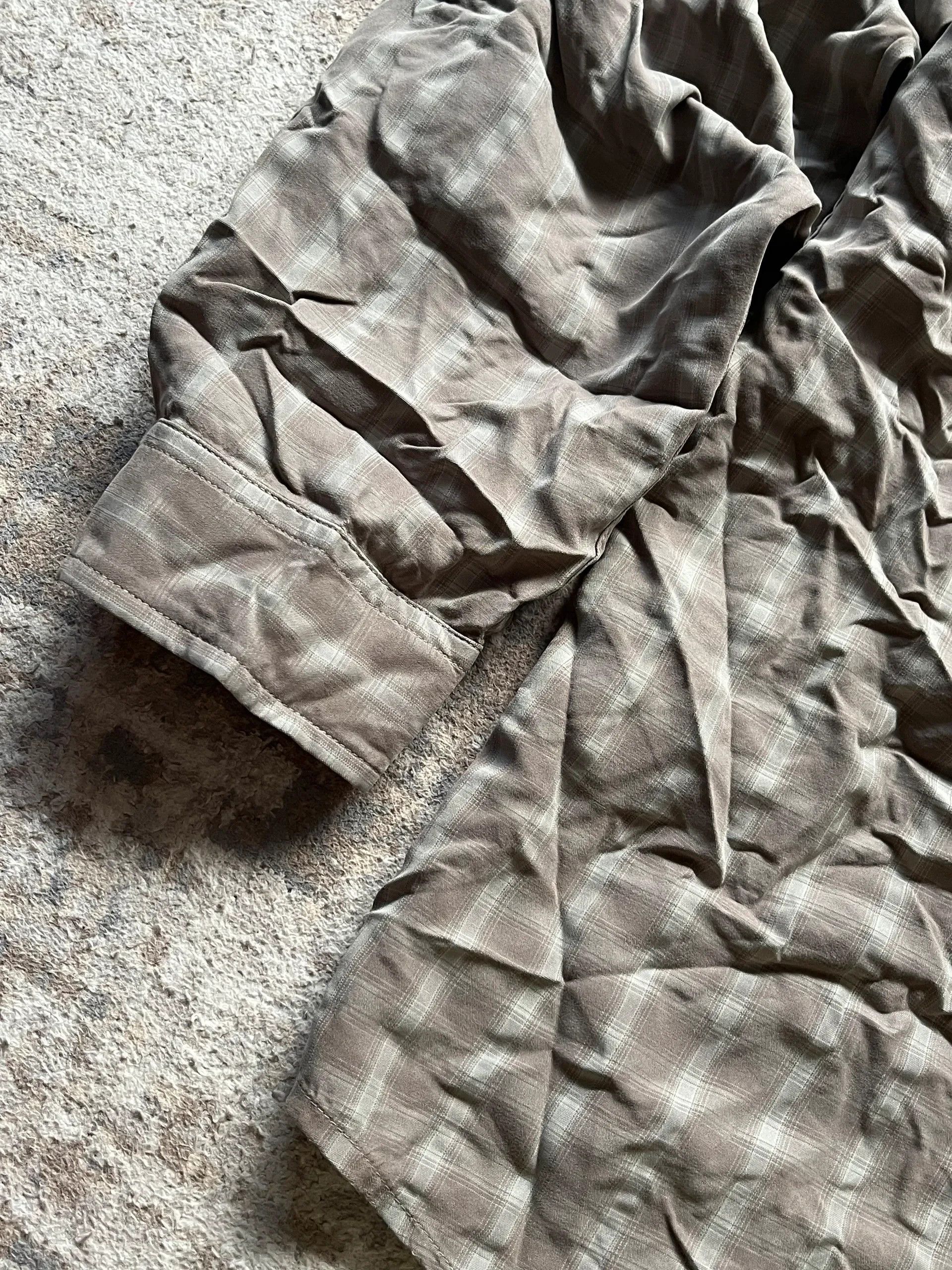 The North Face The North Face Sz XL Outdoor Shirt Rare Size US XL / EU 56 / 4 - 12 Thumbnail