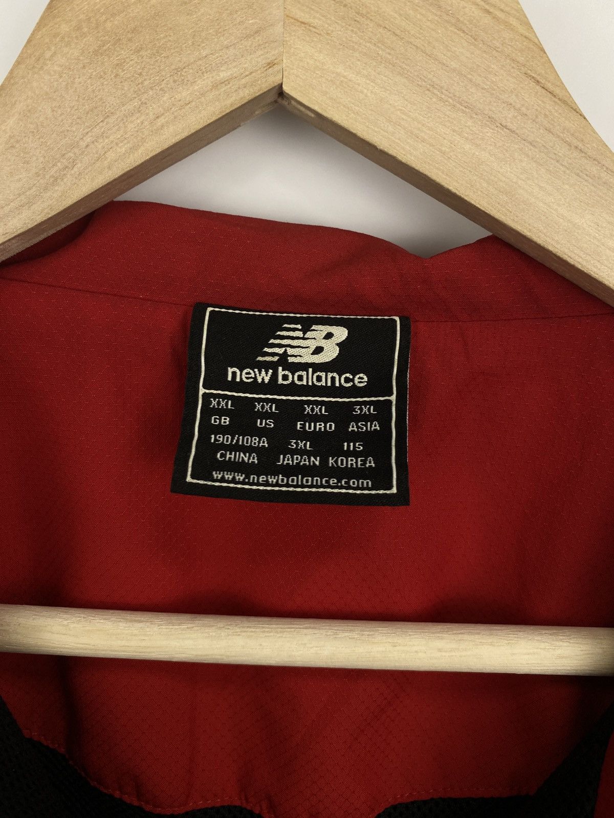 New Balance 🏴󠁧󠁢󠁥󠁮󠁧󠁿 Liverpool New Balance Zip Hoodie Soccer Jersey Rare Retro Size US XXL / EU 58 / 5 - 6 Thumbnail