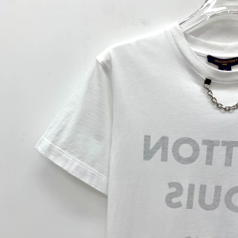 Louis Vuitton Louis Vuitton 23 white monogrammed printed chain cotton ro Size XS / US 0-2 / IT 36-38 - 3 Thumbnail