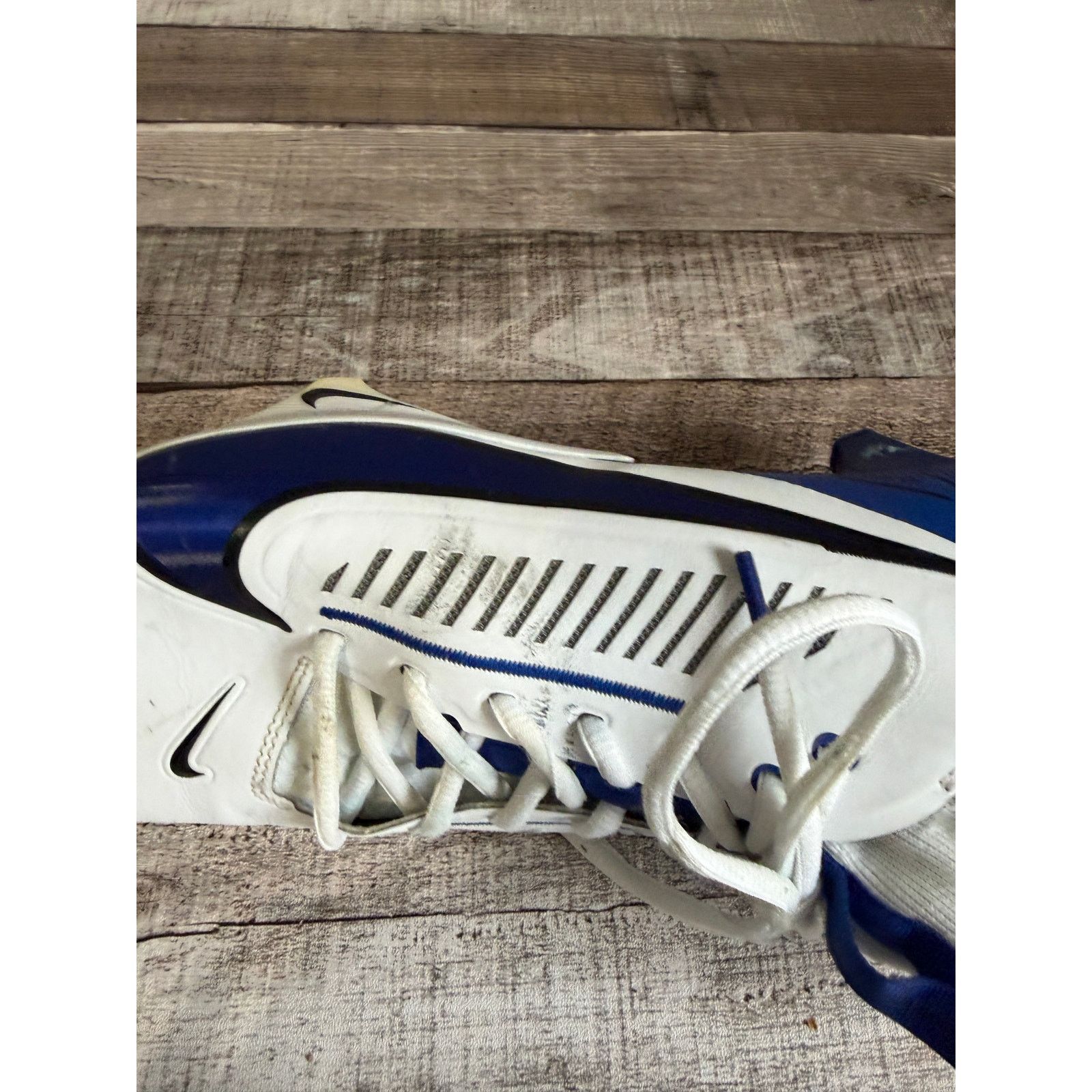 Nike Nike Blue and White Football Cleats Size 12.5 Size US 12.5 / EU 45-46 - 7 Thumbnail