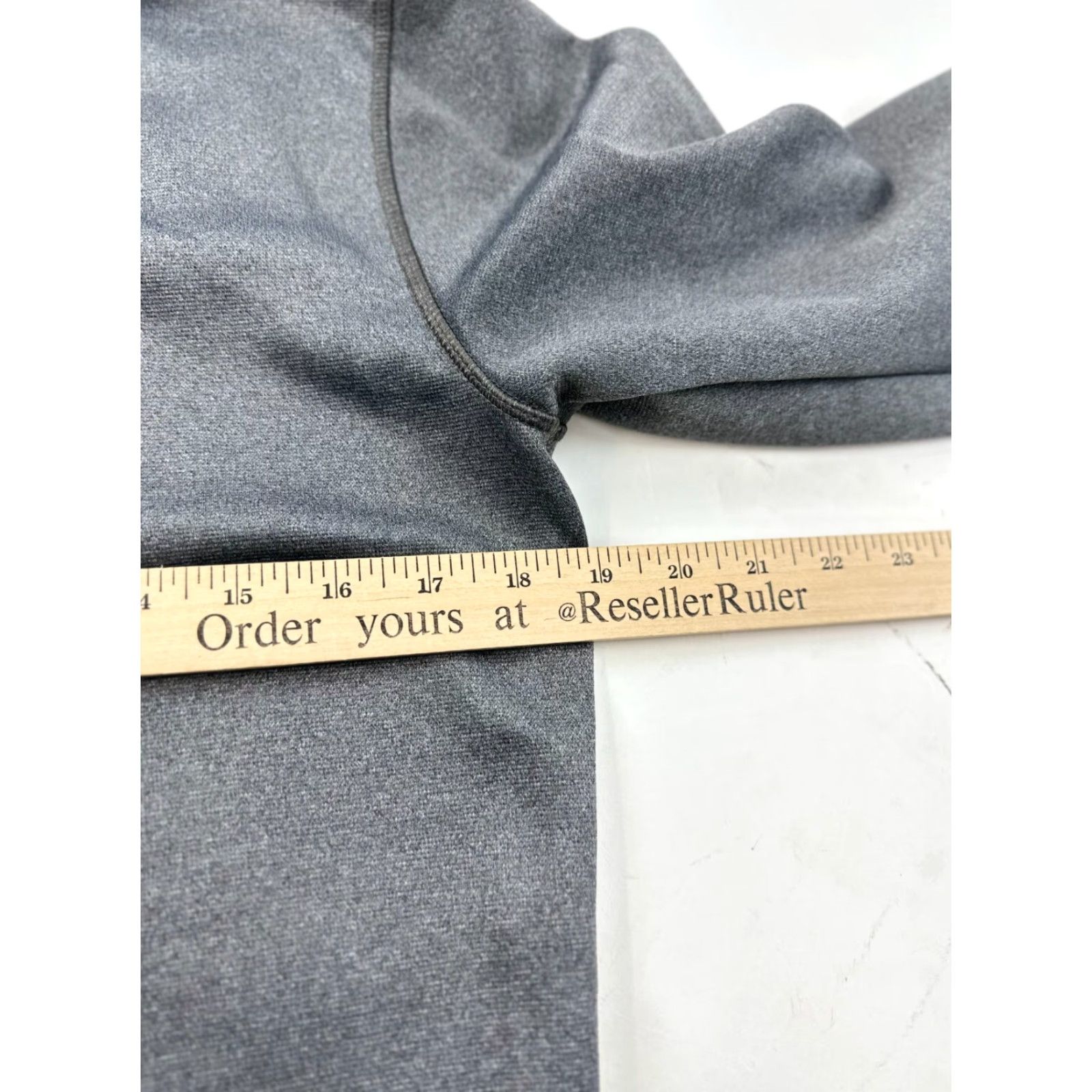 Under Armour Under Armour Hoodie Womens Medium Gray Fleece Lined Storm Long Sleeve Pullover Hooded Raglan Sweatshirt Activewear Size M / US 6-8 / IT 42-44 - 6 Thumbnail