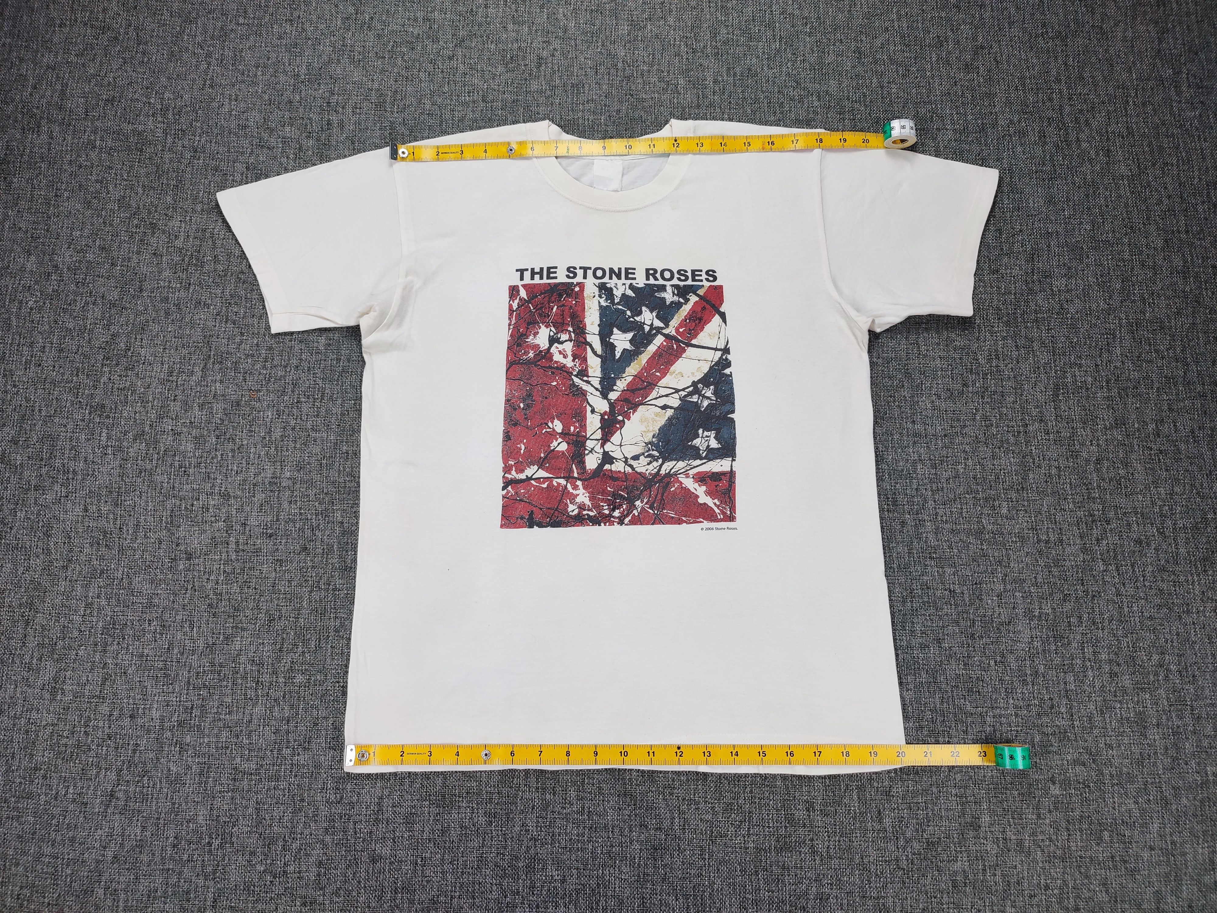 Band Tees 2006 The Stone Roses Promo Album Tee Size US M / EU 48-50 / 2 - 4 Thumbnail