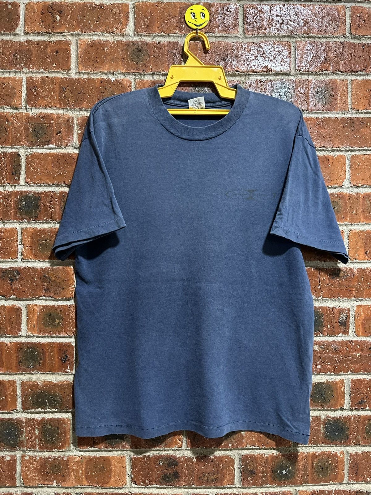 Quicksilver Vintage 90s Quiksilver Surfboard Faded Tee Size US L / EU 52-54 / 3 - 6 Thumbnail