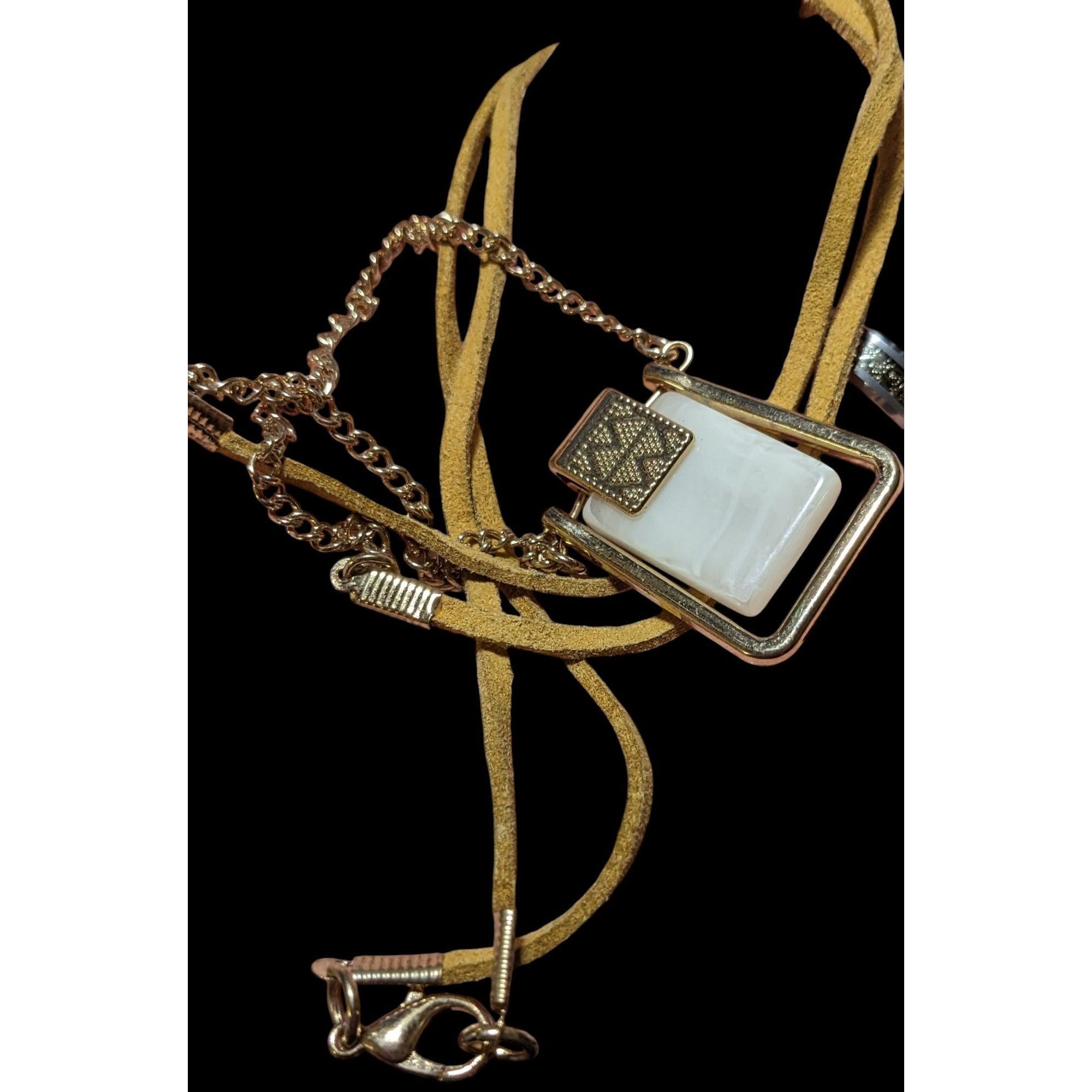 Other Unique Stone Swivel Gold Suede Pendant Necklace Size ONE SIZE - 4 Thumbnail