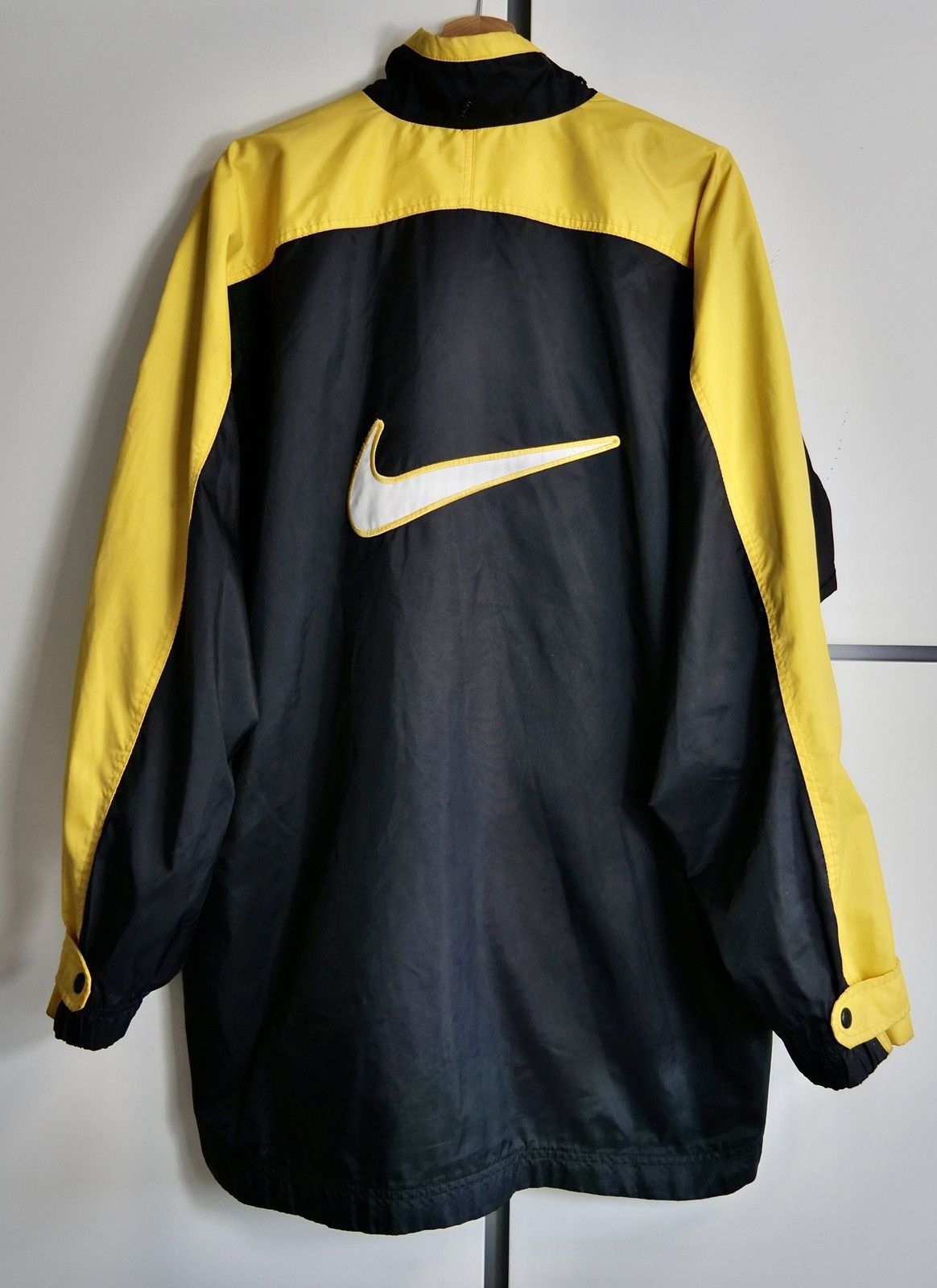 Vintage 🖤💛 Vintage 90s Nike Logo Embroidery Windbreaker Jacket Size US L / EU 52-54 / 3 - 2 Thumbnail