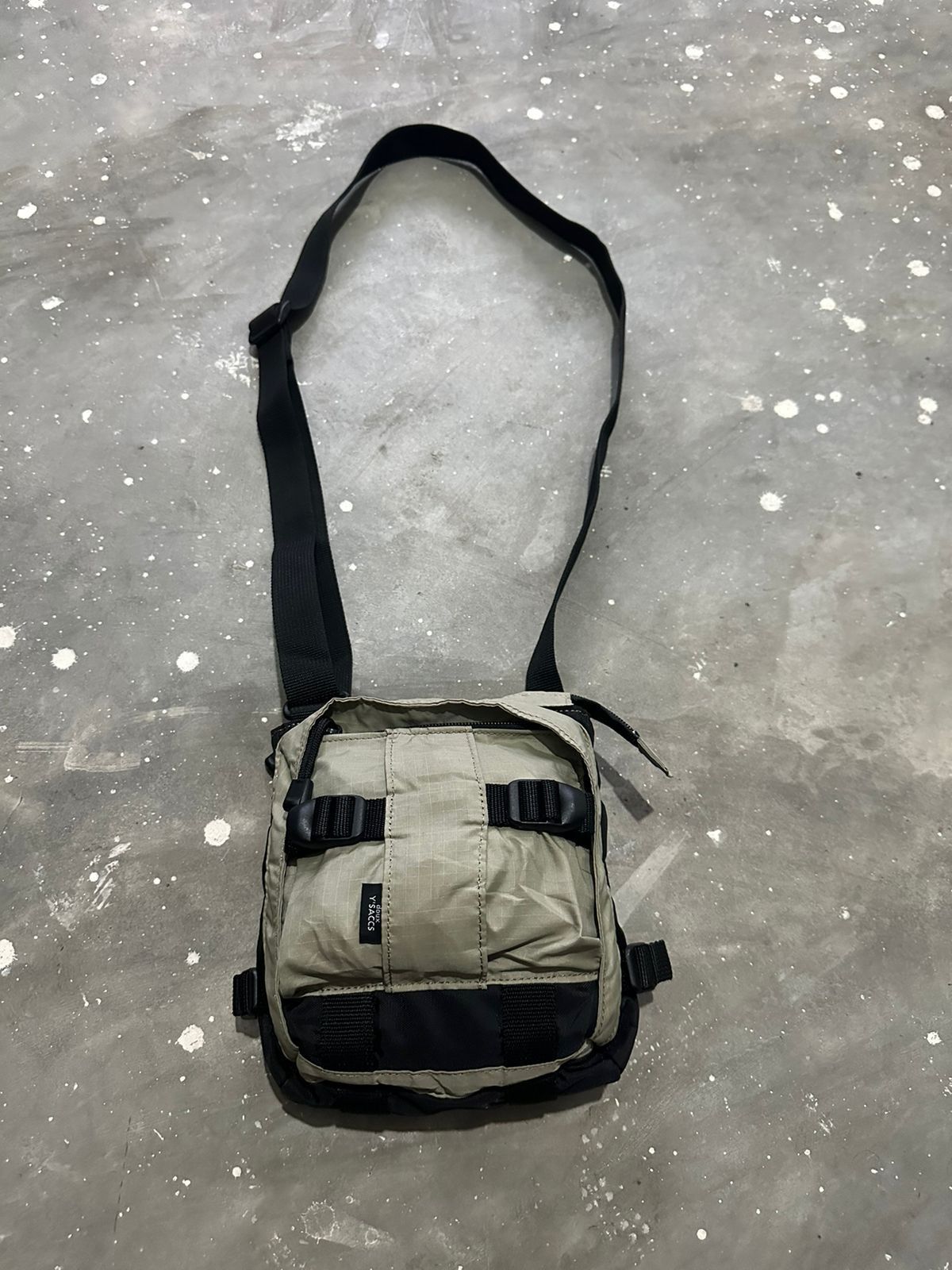 Yohji Yamamoto Ysaccs by Yohji Yamamoto Lots Pocket Crossbody/Sling bag Size ONE SIZE - 1 Thumbnail