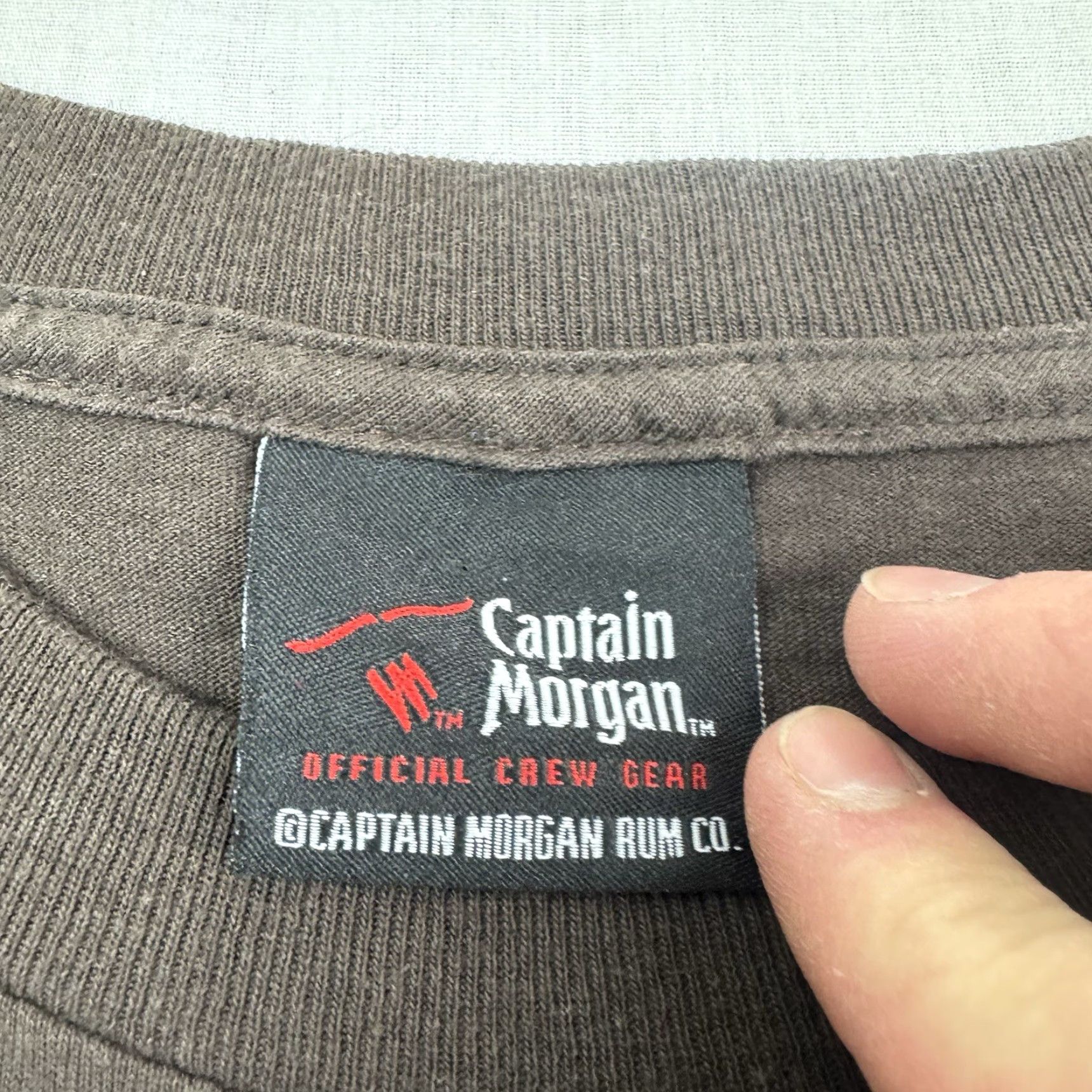 Vintage Captain Morgan T Shirt Adult Large Brown Graphic Print Crew Neck Short Sleeve Vintage Y2K Mens Liquor Drink Size US L / EU 52-54 / 3 - 3 Thumbnail