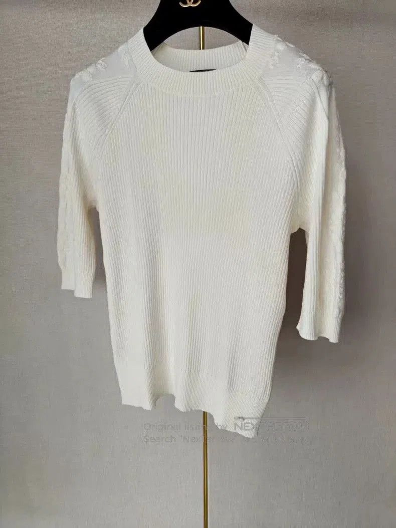 Chanel Chanel White Short Sleeve Sweater. Size US S / EU 44-46 / 1 - 1 Thumbnail