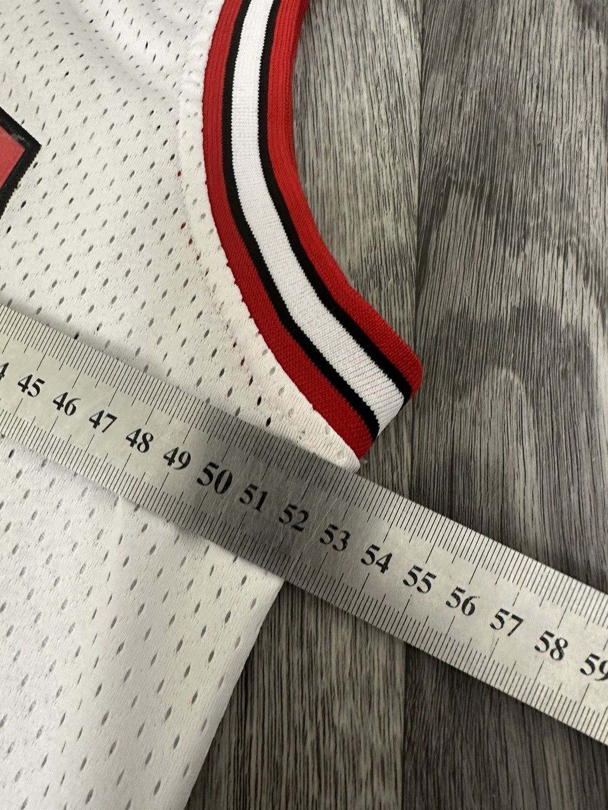 Adidas Adidas Chicago Bulls Rodman 91 Jersey 1995-1996 hype Size US S / EU 44-46 / 1 - 13 Thumbnail