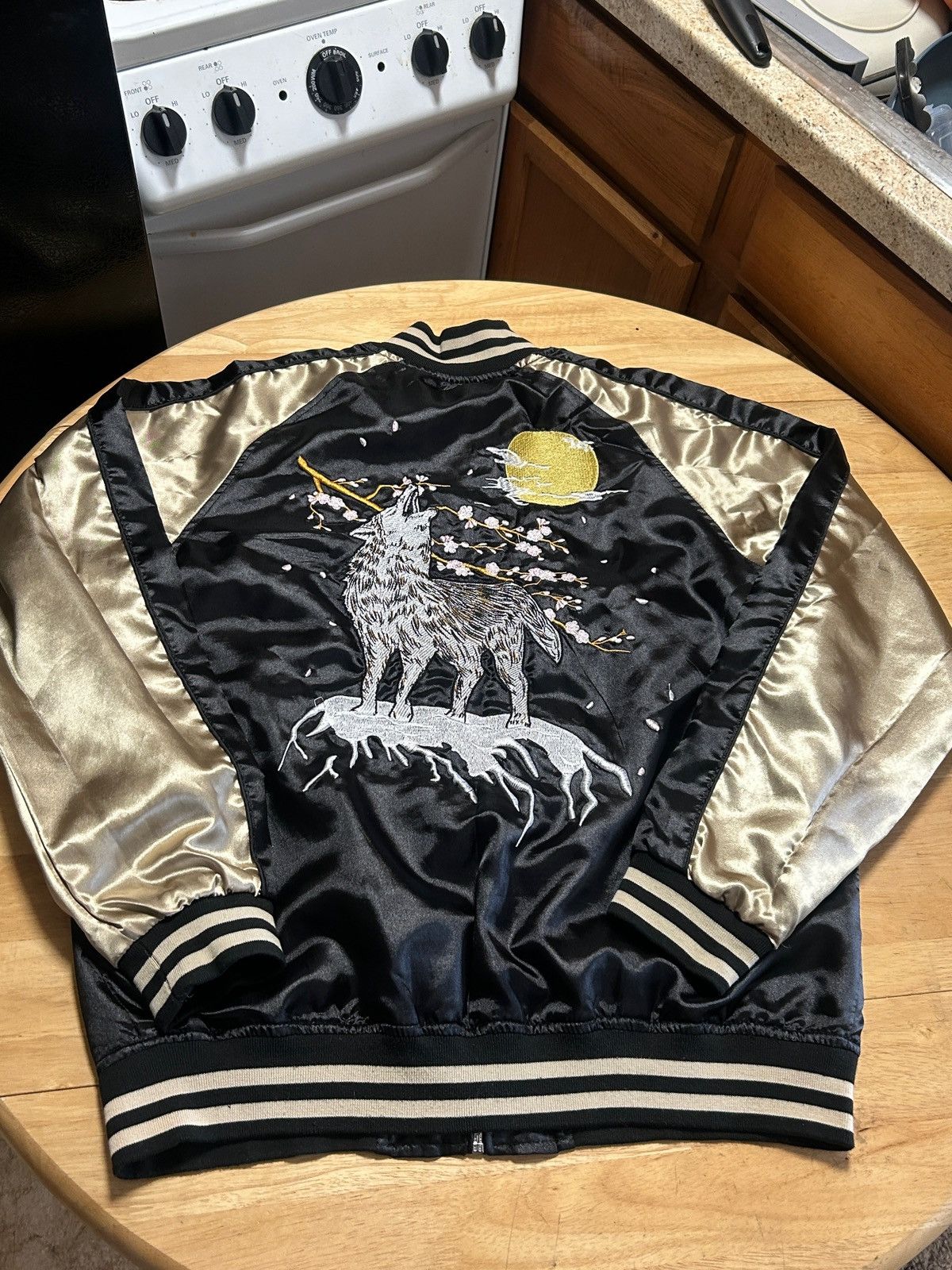 Other Japanese embroidered black gold Sukajan Size US XL / EU 56 / 4 - 2 Thumbnail