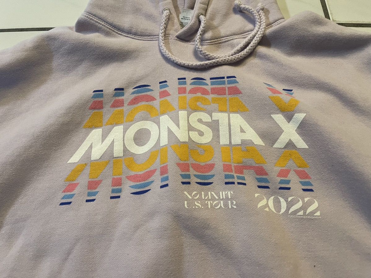 Band Tees × Vintage Monsta X Sweatshirt Lilac Purple 2022 US Tour Hoodie K-Pop Size US L / EU 52-54 / 3 - 3 Thumbnail