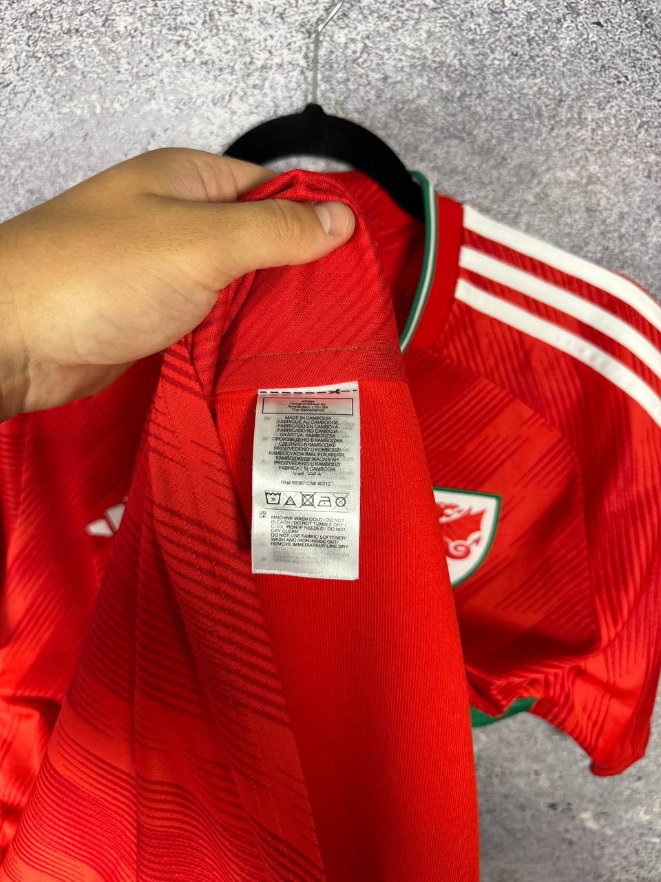 Adidas Wales National Team 2022 Adidas Soccer Jersey Large Size US L / EU 52-54 / 3 - 10 Thumbnail