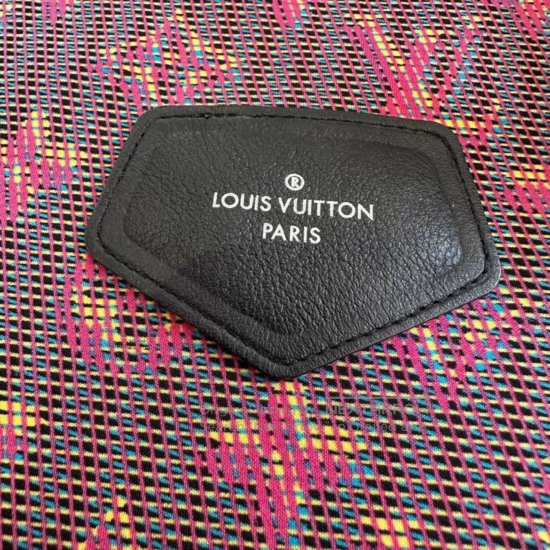 Louis Vuitton Louis Vuitton Nylon presbyopic printed lambskin logo short Size M / US 6-8 / IT 42-44 - 6 Thumbnail