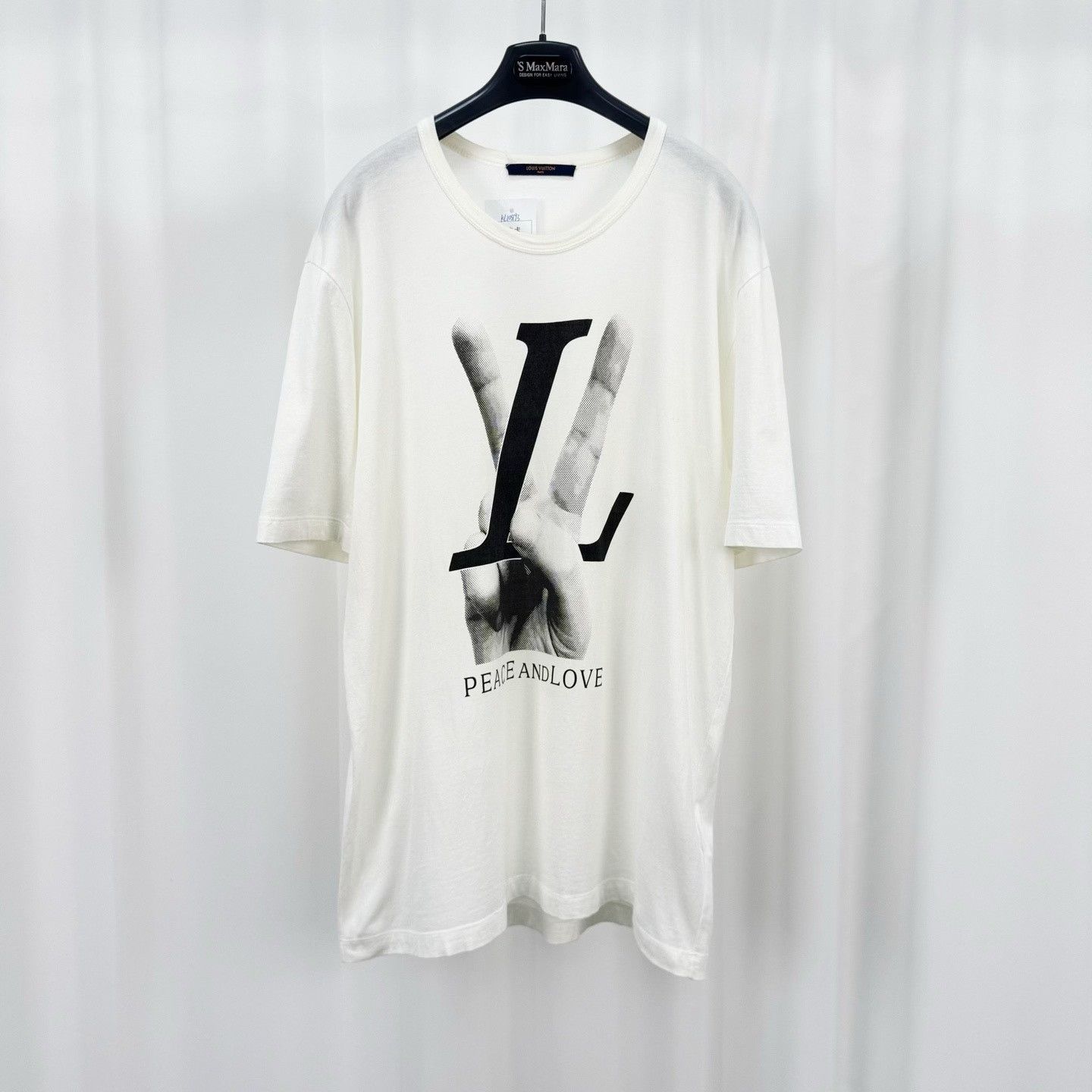 Louis Vuitton Louis Vuitton Gesture Letter Print T-Shirt Size US XL / EU 56 / 4 - 1 Thumbnail