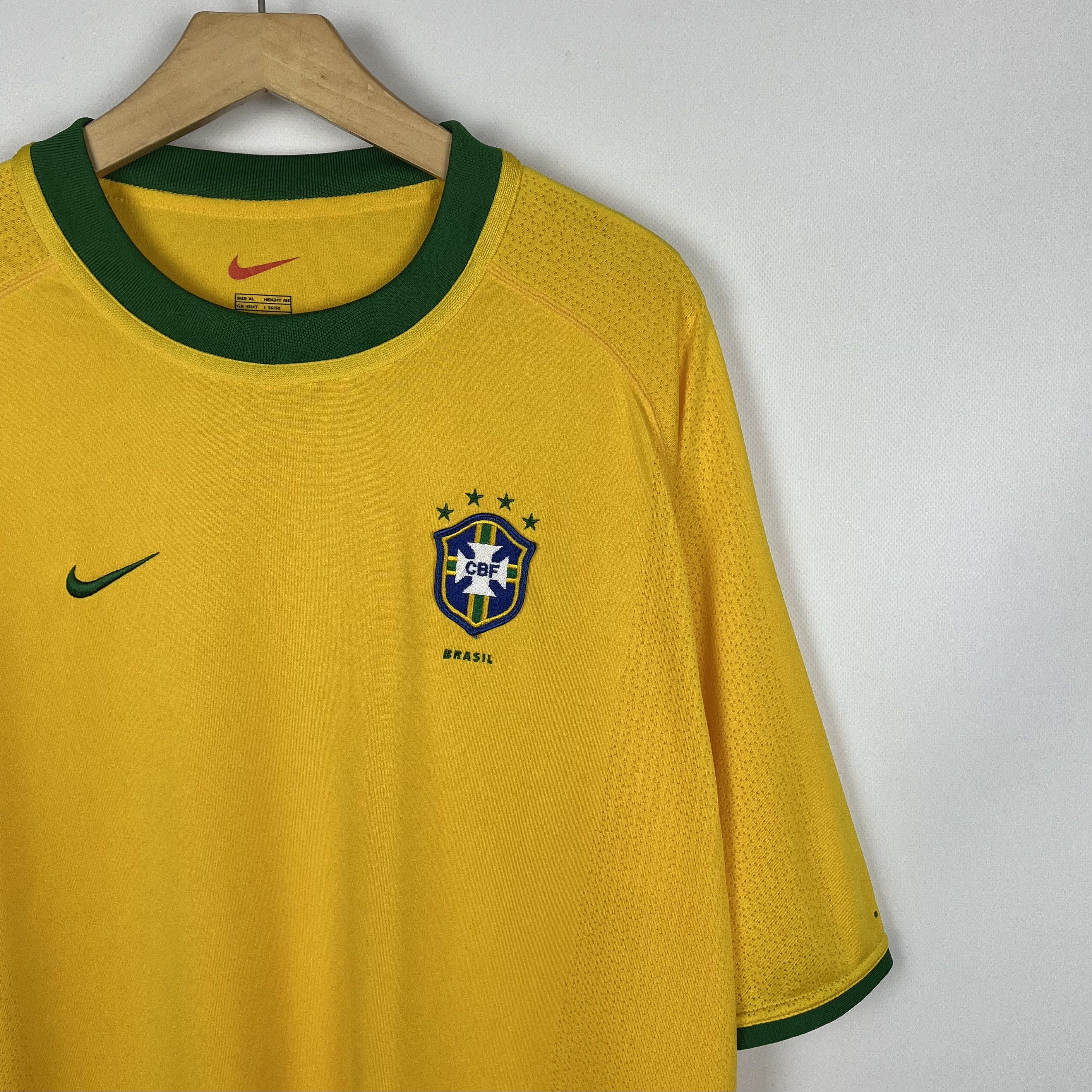 Nike Vintage Nike Brazil Home Soccer Jersey Shirt 2000/2002 Size US XL / EU 56 / 4 - 2 Thumbnail
