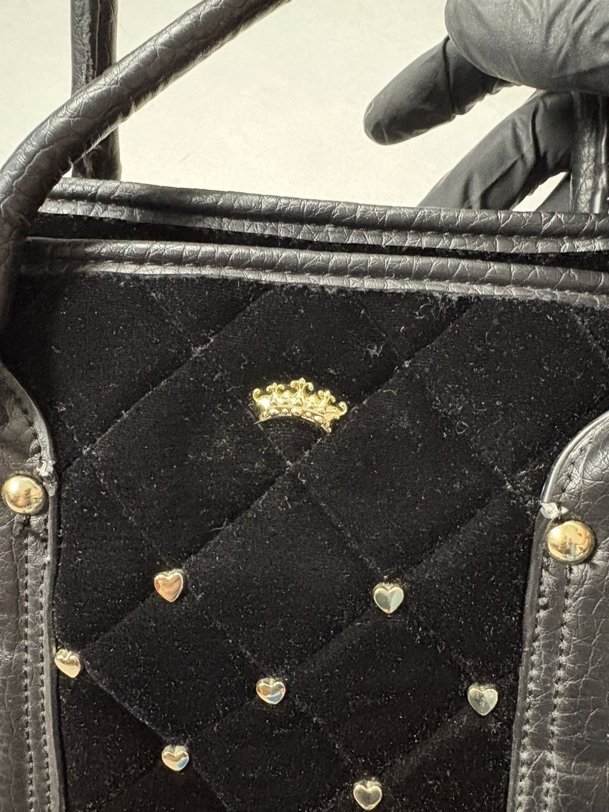Juicy Couture Juicy Couture Vintage Velvet Heart Shoulder Crossbody Bag Size ONE SIZE - 13 Thumbnail