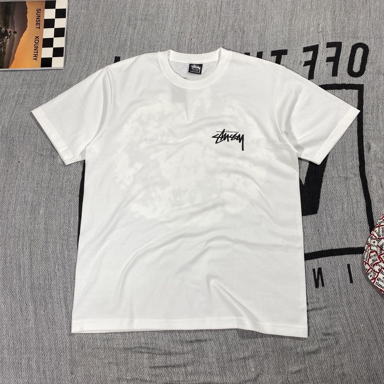 Stussy Stussy Plush Tee Size Large Size US L / EU 52-54 / 3 - 3 Thumbnail