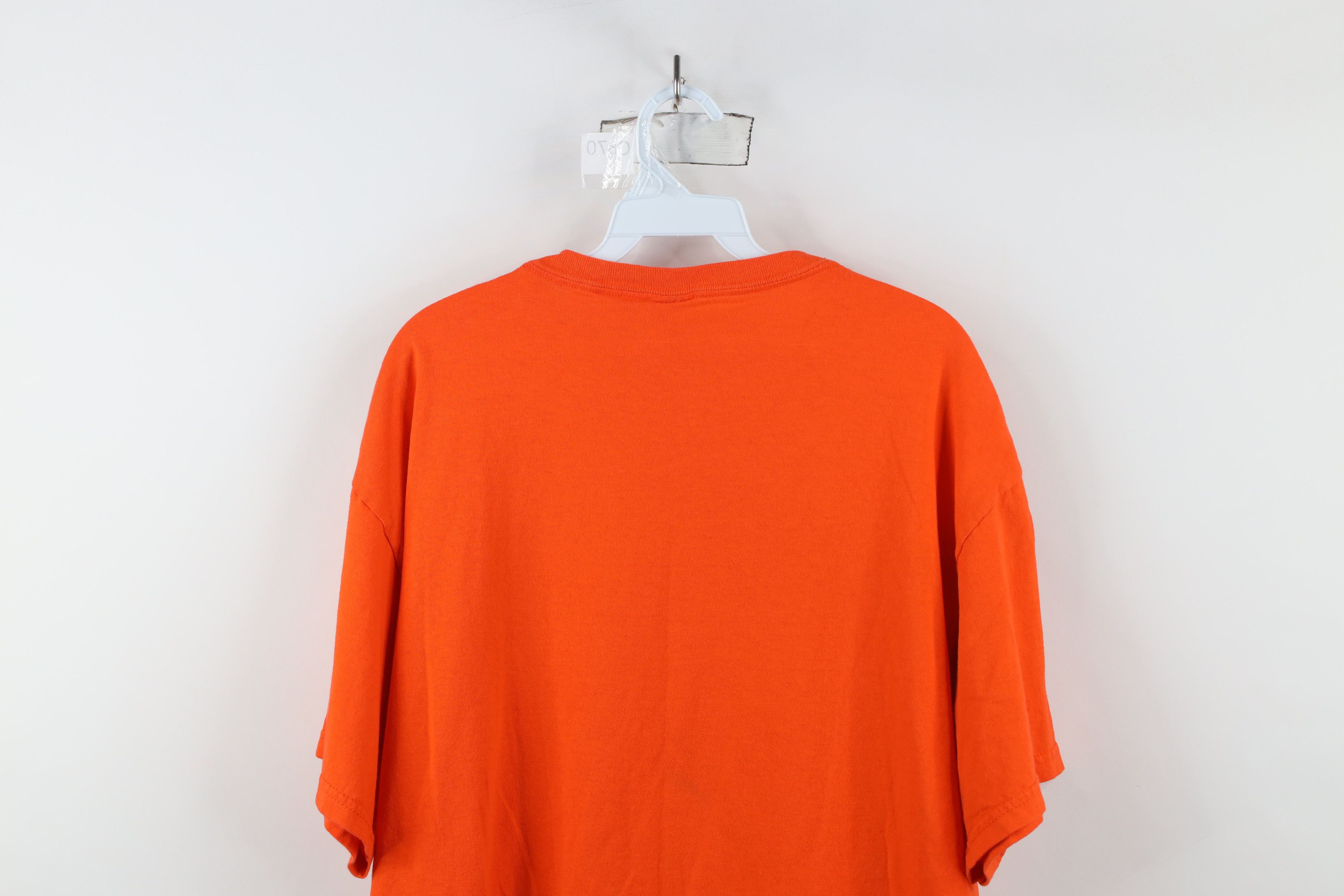 Vintage Vintage 90s Y2K Streetwear Halloween Witch T-Shirt Orange Size L / US 10 / IT 46 - 11 Thumbnail