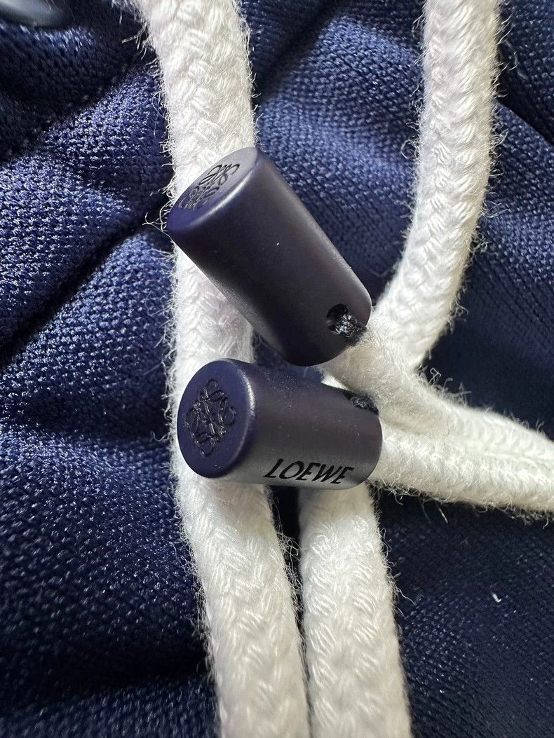 Loewe Loewe size M Plain knitted sportswear shorts Size 33" - 3 Thumbnail