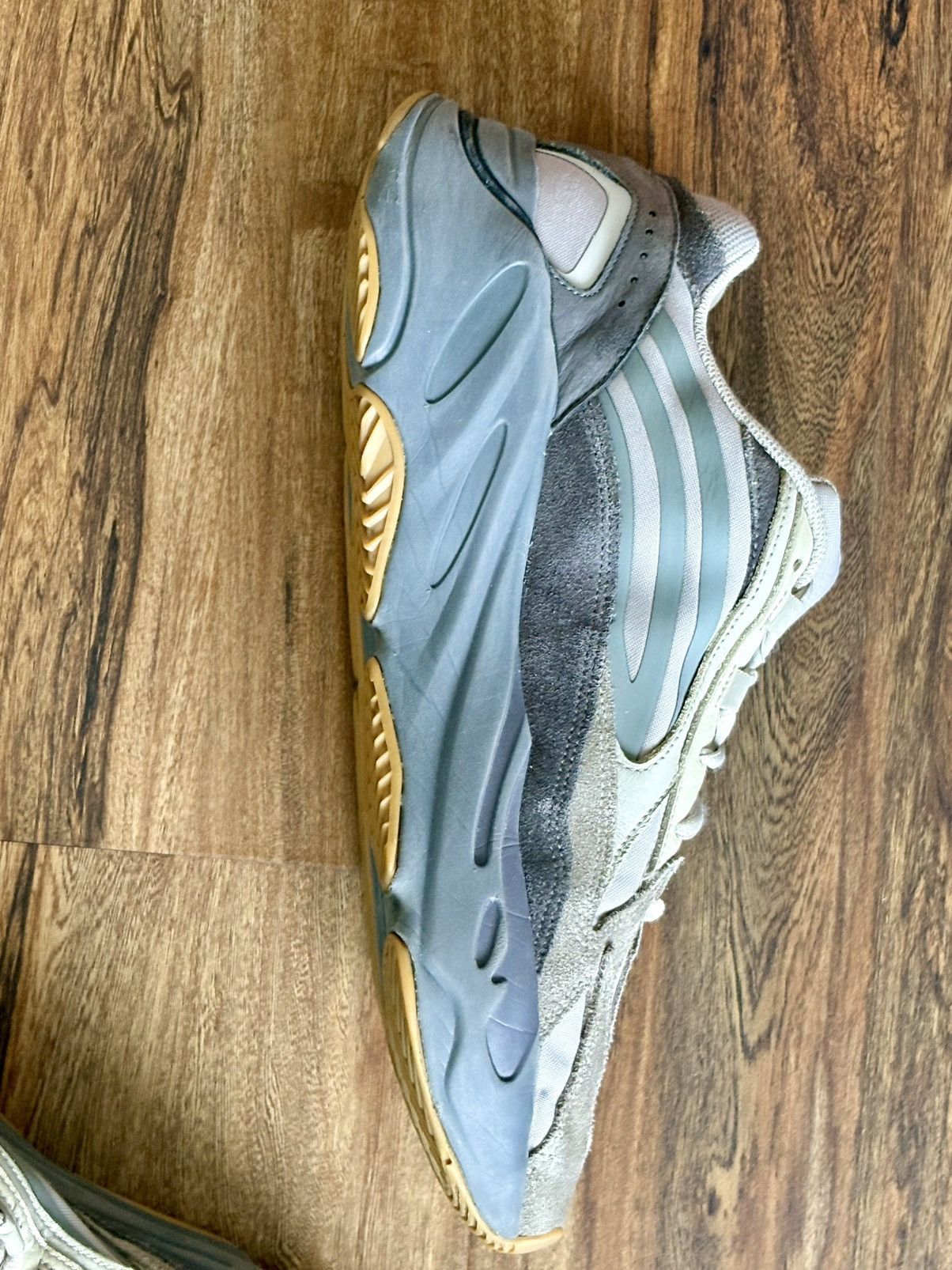 Yeezy Size 13 - adidas Yeezy Boost 700 V2 Tephra FU7914 Size US 13 / EU 46 - 9 Thumbnail