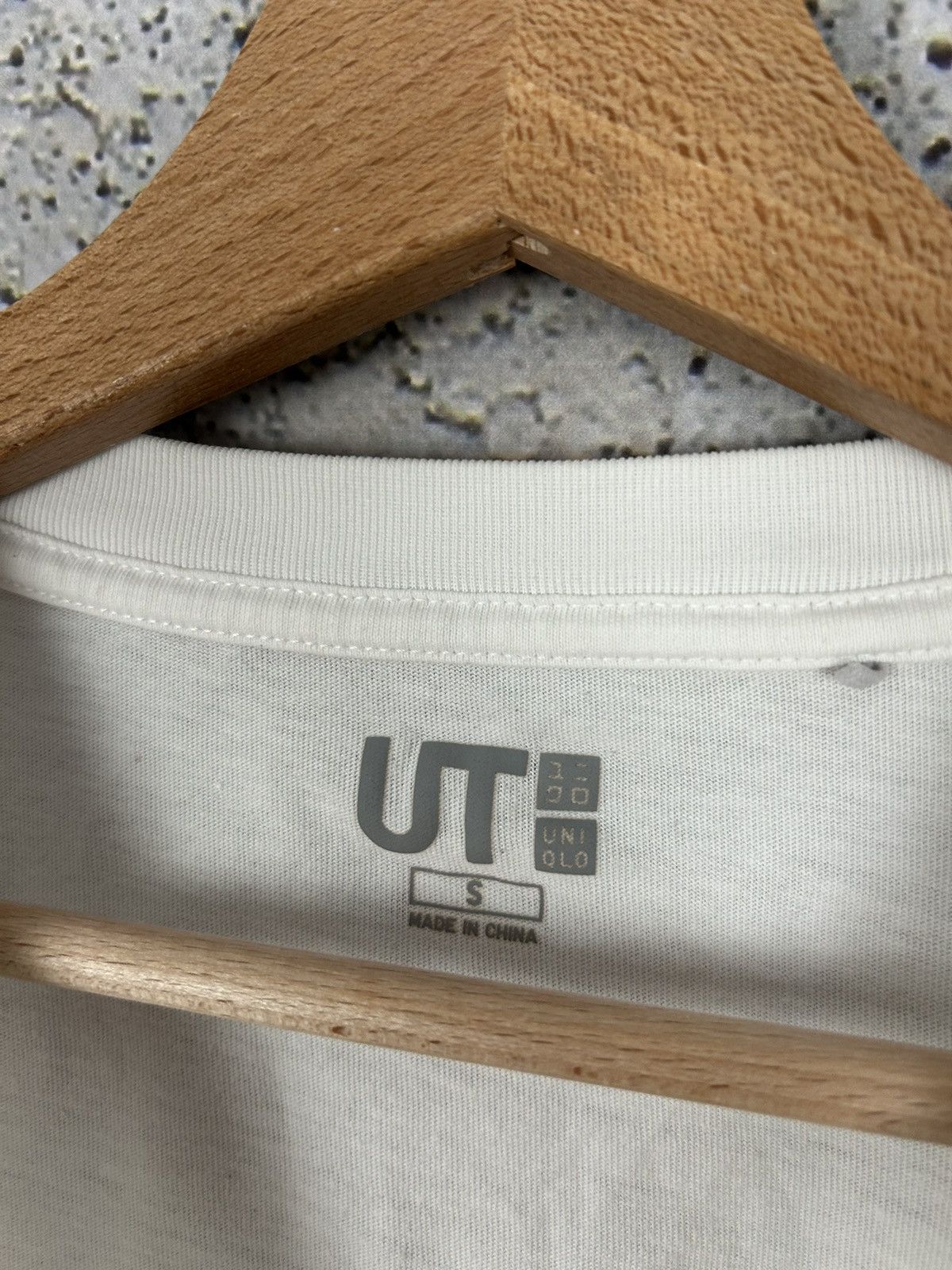Anime Uniqlo Golden Kamuy Anime Japanese Graphic Tee Streetwear Size US S / EU 44-46 / 1 - 4 Thumbnail