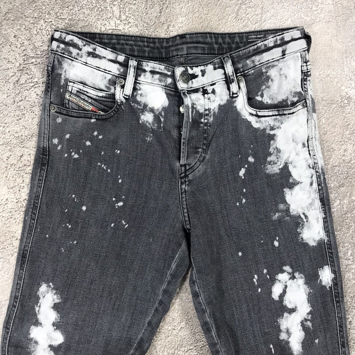 Vintage Vintage Diesel Distressed Baggy Jeans Grunge Streetwear 28 Size US 28 / EU 44 - 2 Thumbnail