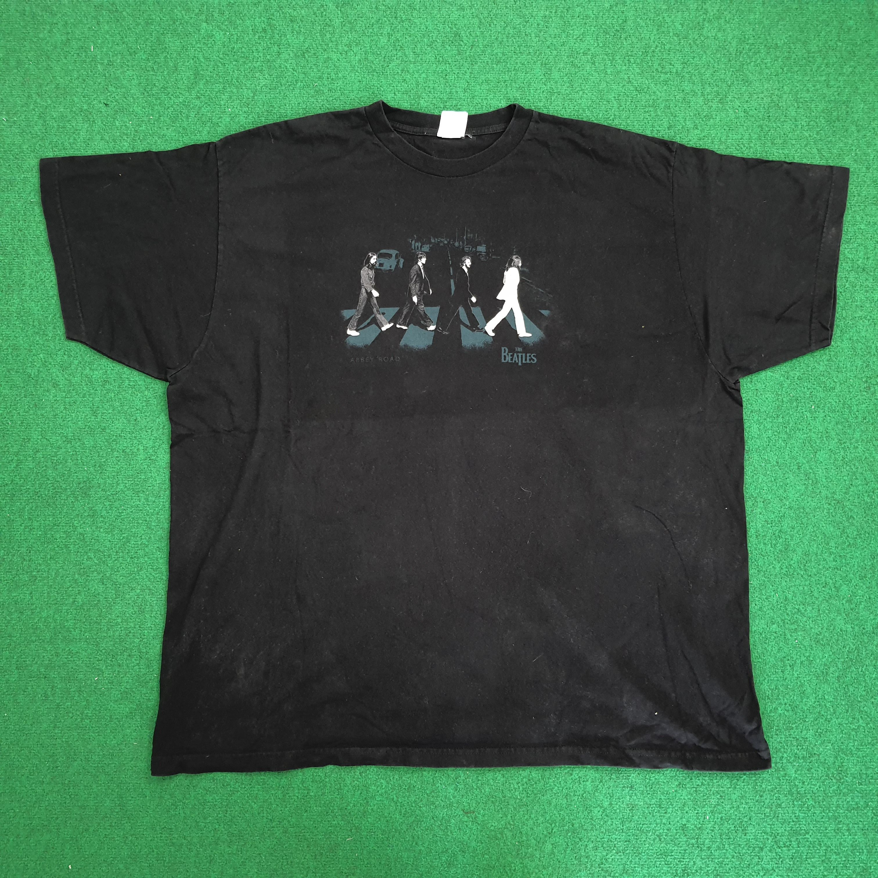 Band Tees The Beatles British Band T-shirt Size US XXL / EU 58 / 5 - 1 Thumbnail