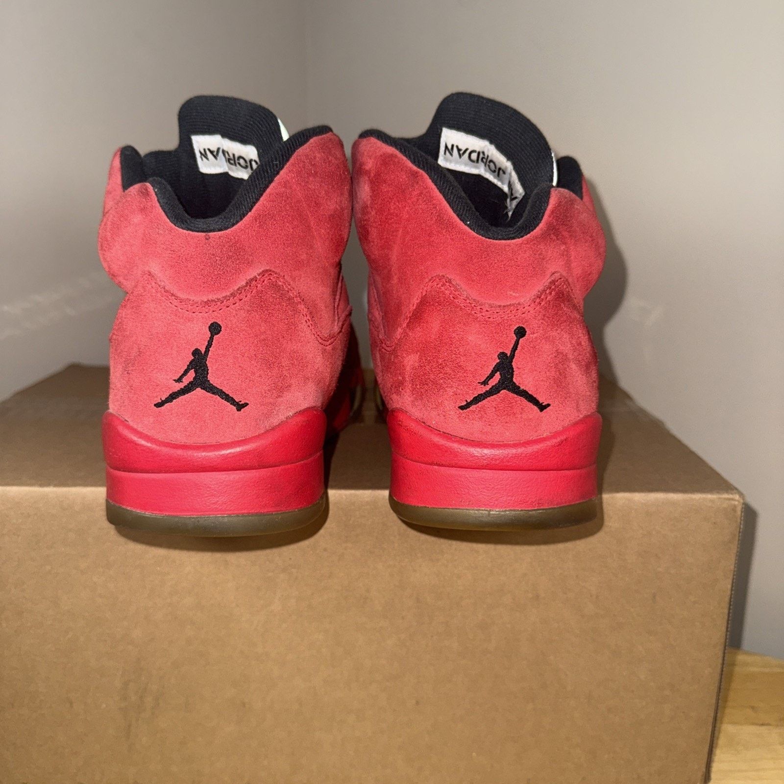 Jordan Brand Size 9.5 - Air Jordan 5 Retro Red Suede Pre-Owned No Box Size US 9.5 / EU 42-43 - 5 Thumbnail