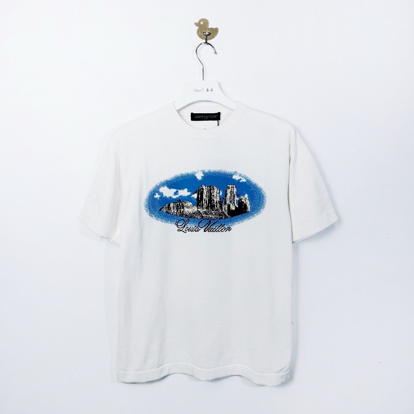 Louis Vuitton Louis Vuitton Graphic Print T-Shirt Size S Size US S / EU 44-46 / 1 - 1 Thumbnail