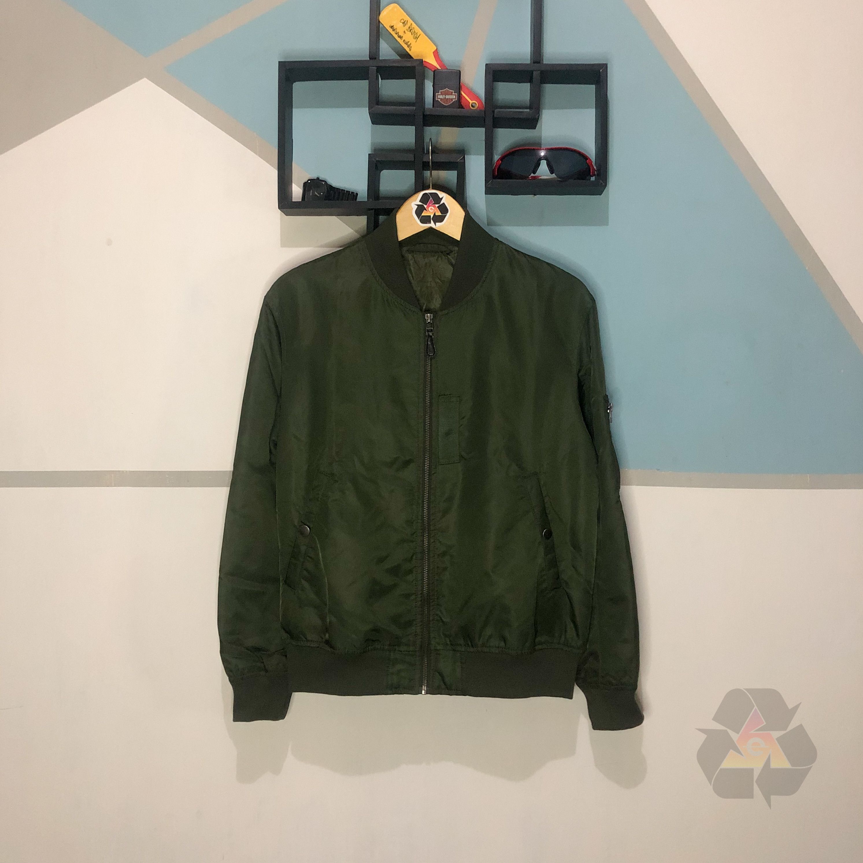 Japanese Brand × Uniqlo × Vintage Bomber GU By Uniqlo Jacket Y2K Size US M / EU 48-50 / 2 - 2 Thumbnail