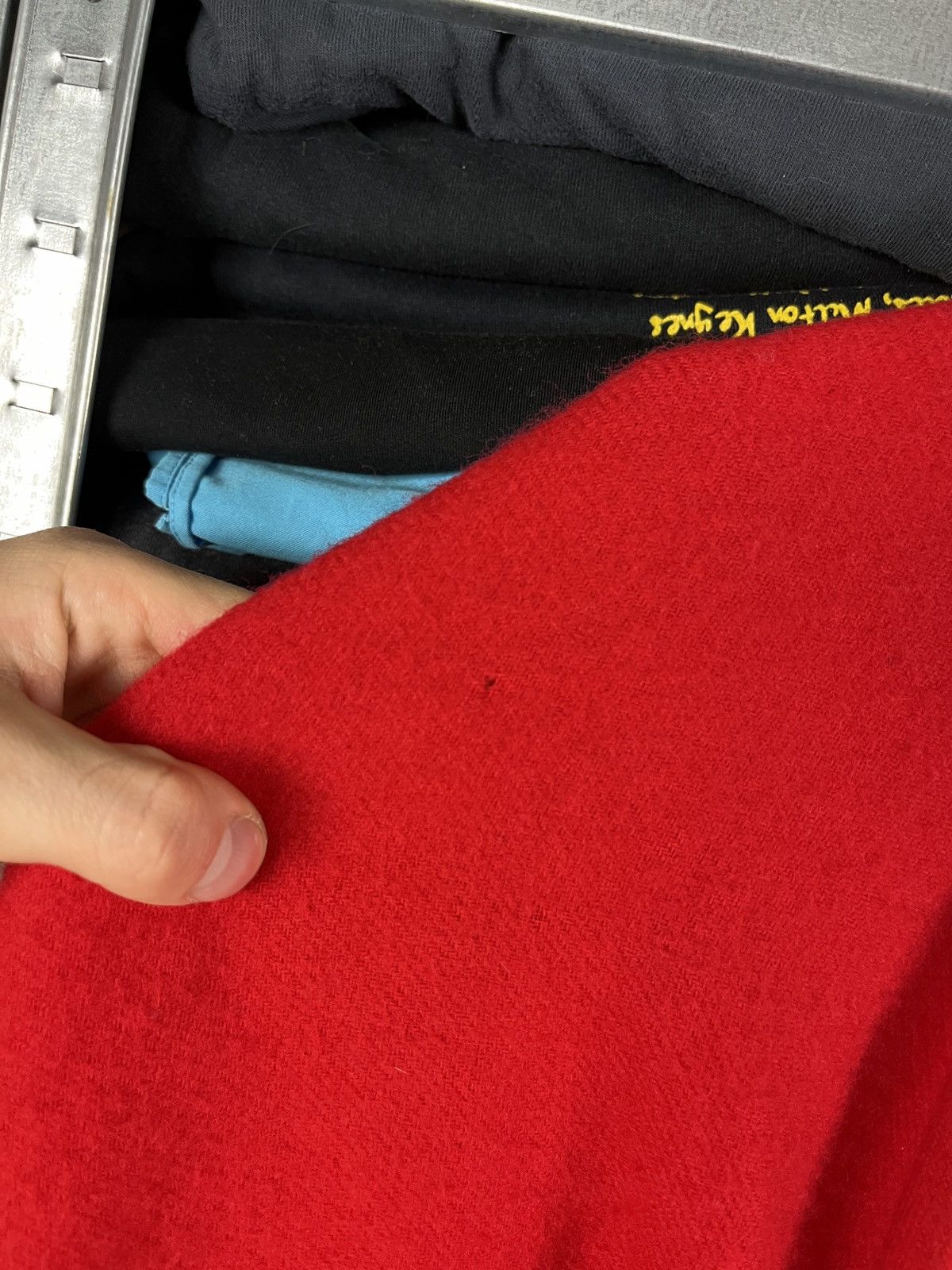Johnstons Of Elgin Vintage Johnstons of Elgin Wool Red Women’s Cape Poncho Size ONE SIZE - 5 Thumbnail